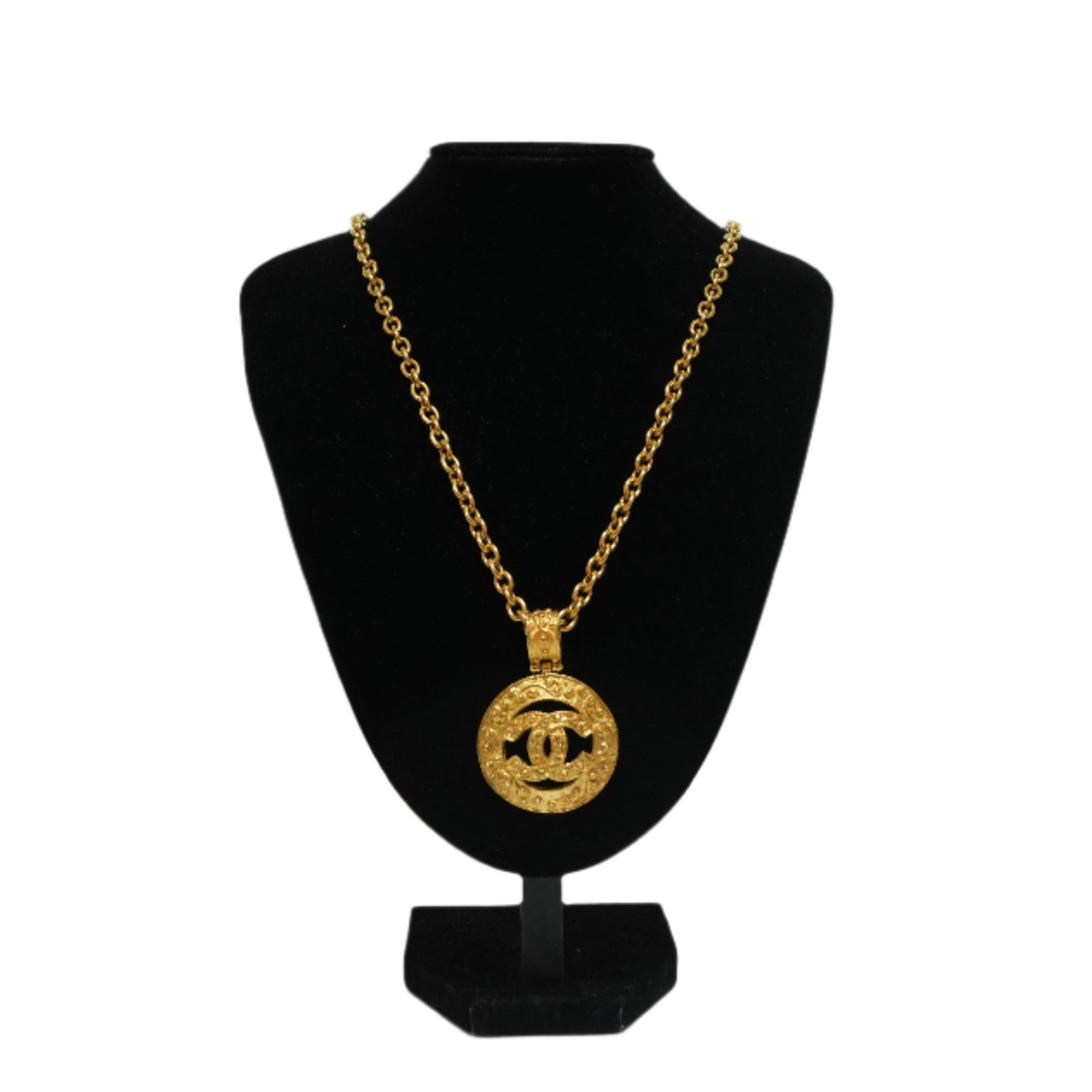 Chanel Vintage Coco Mark Necklace Used