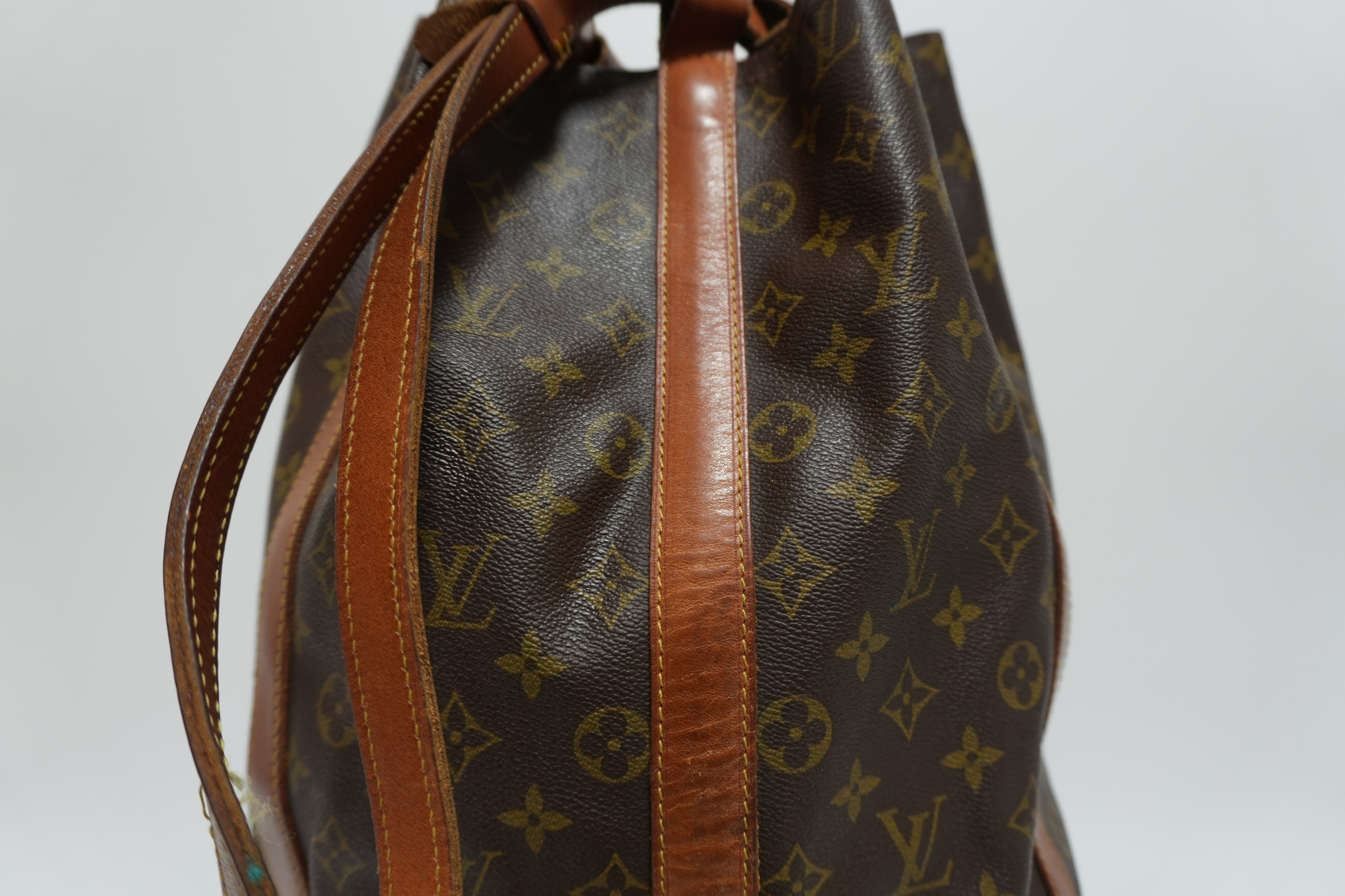 Louis Vuitton Monogram Randonee GM Shoulder Bag Used