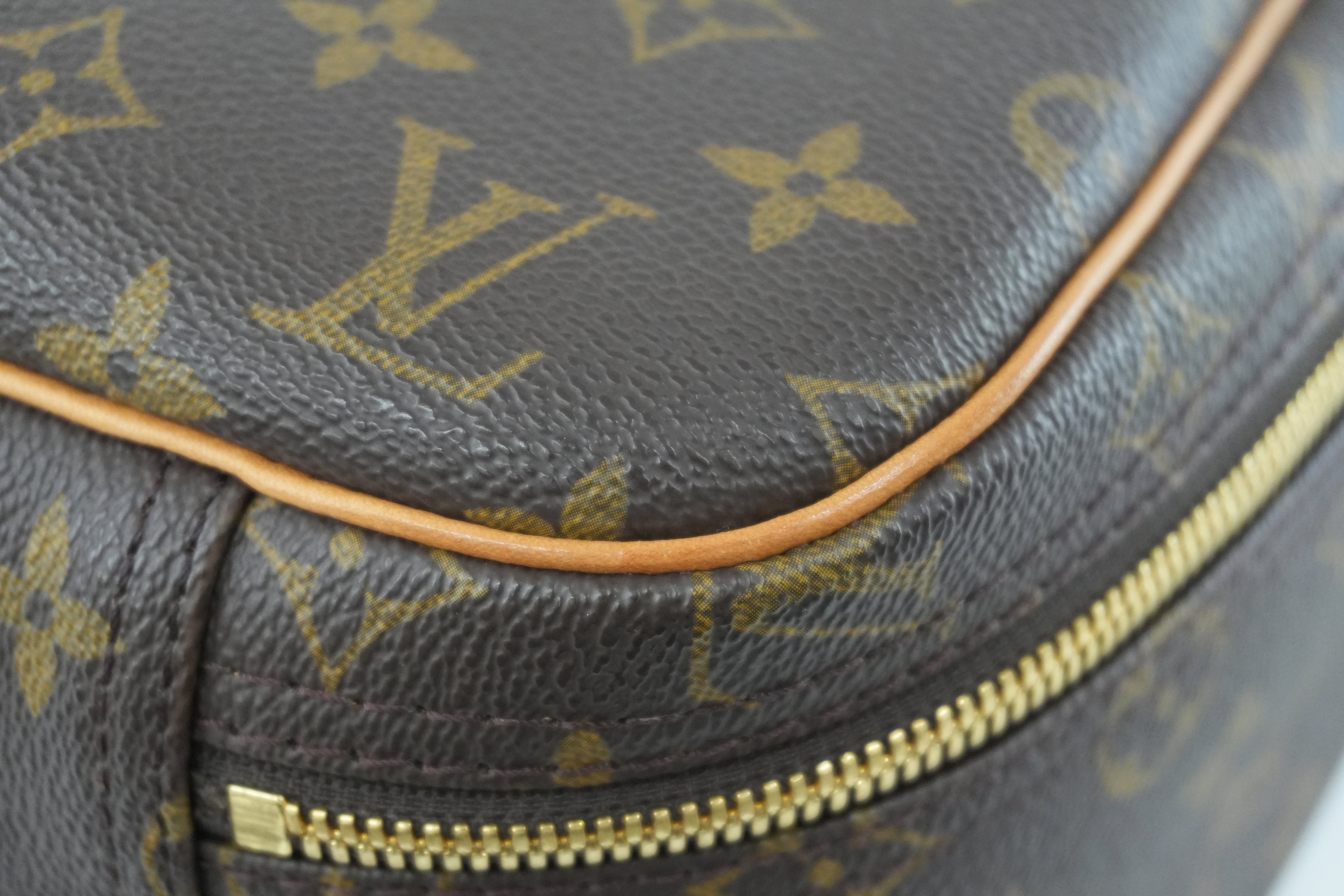 Louis Vuitton Monogram Excursion Sports Handbag Used