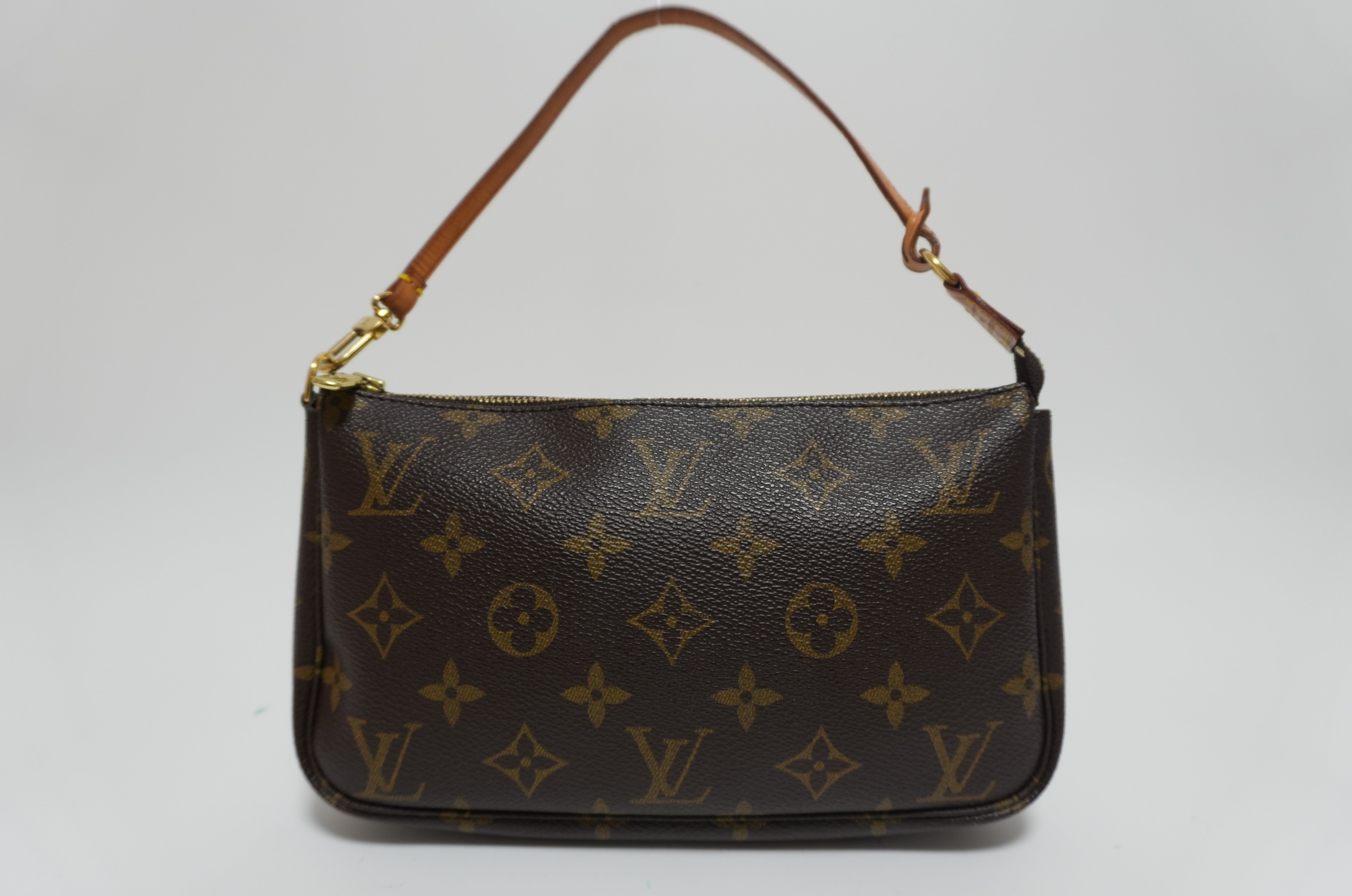 Louis Vuitton Monogram Pochette Accessories Used