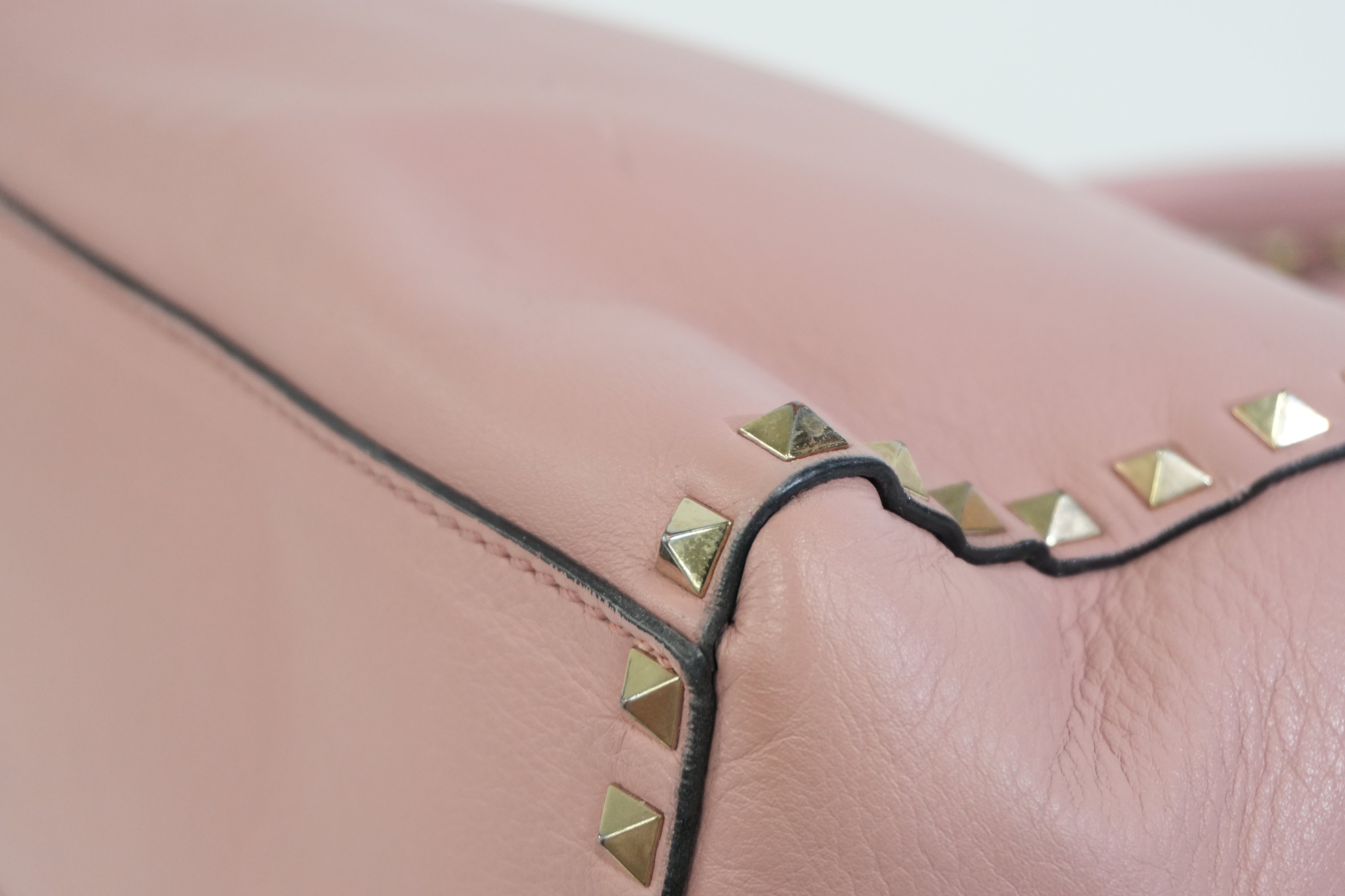 Pre-owned Valentino Two Way Studded Shoulder Bag Pink