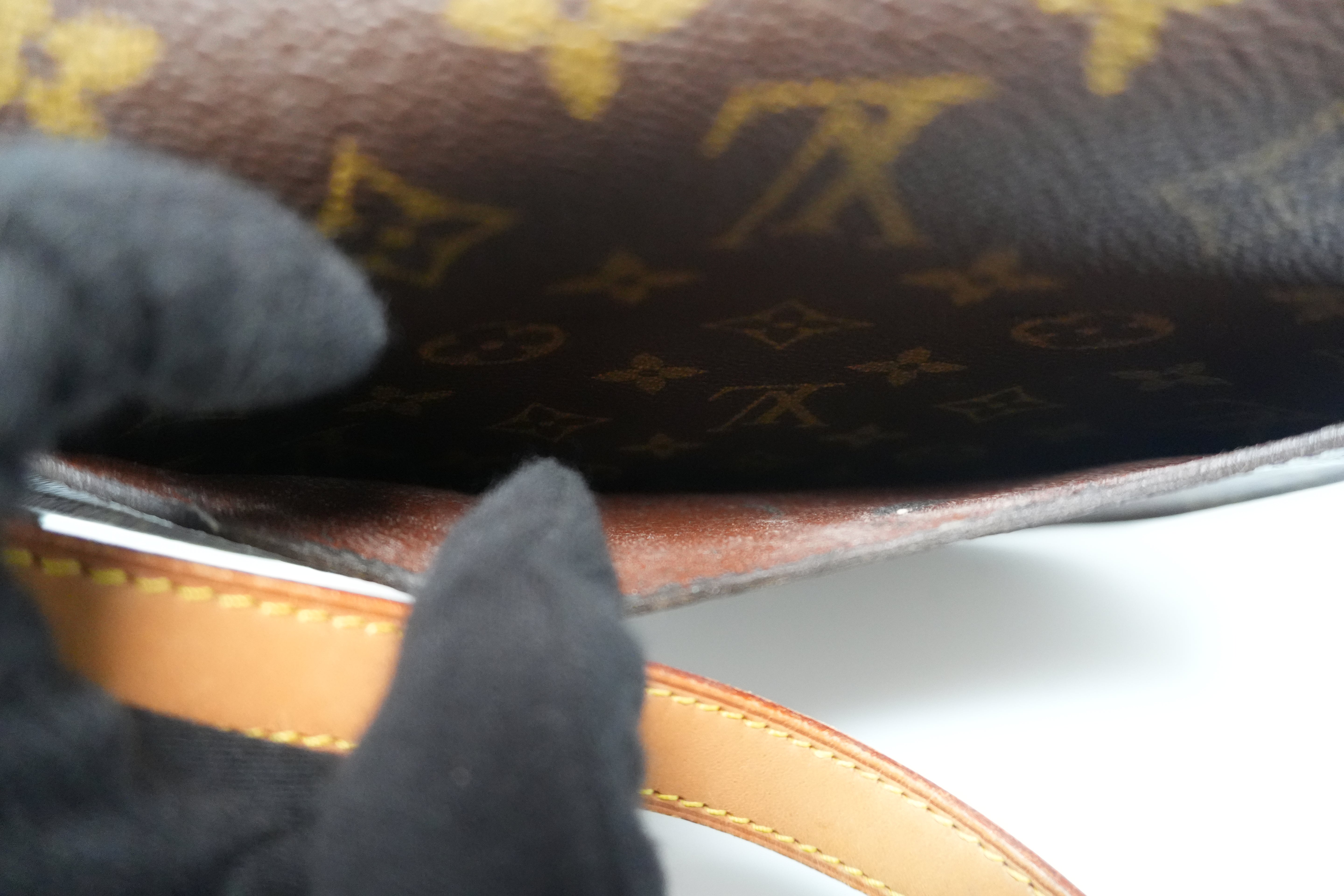 Louis Vuitton Monogram Saint Clous GM Shoulder Bag Used