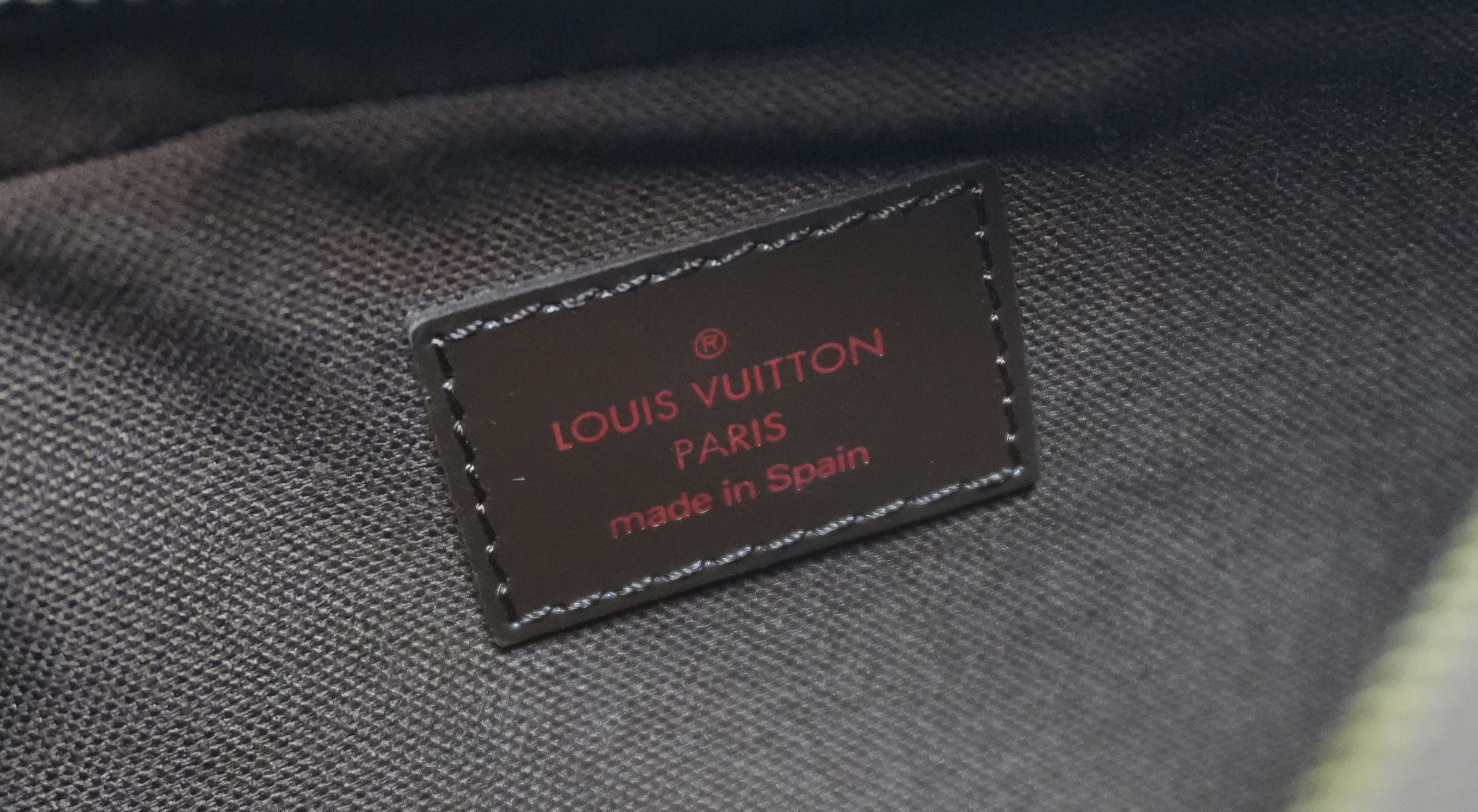 Louis Vuitton Damier Ebene Geronimo Body Bag Used