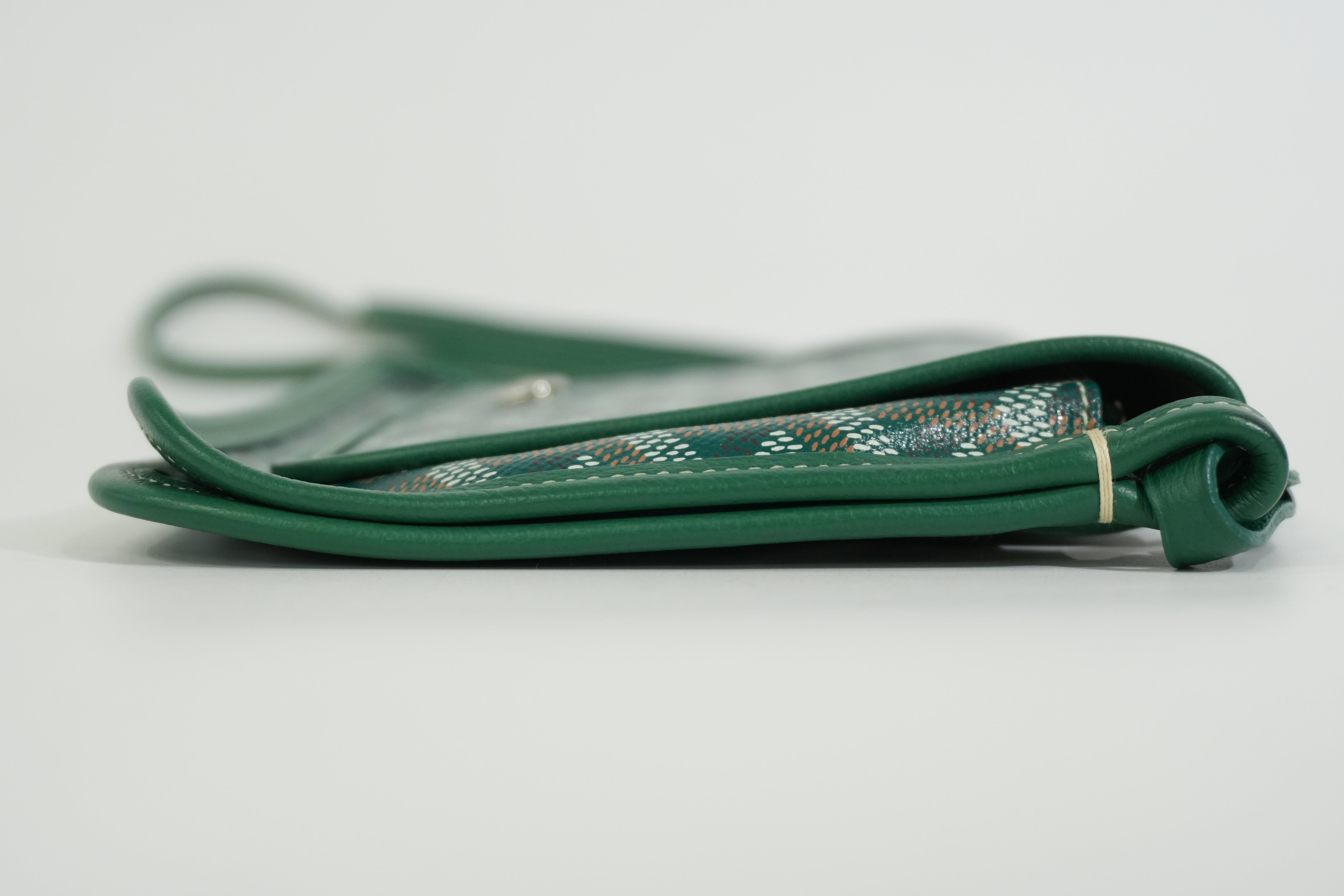 Pre-owned Goyard Plumet Pocket Wallet Shoulder Bag Green