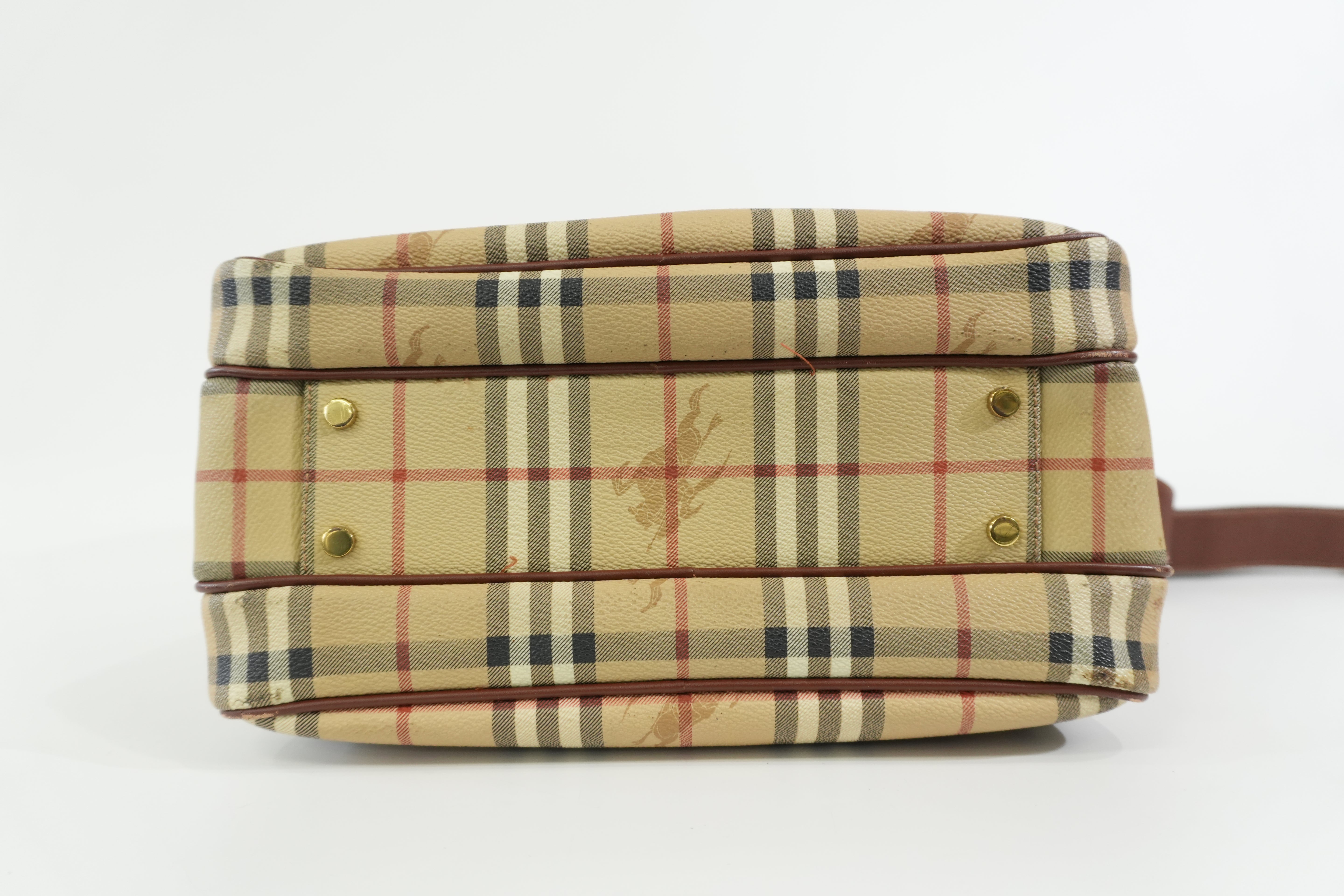 Pre-owned Burberry Nova Check Messenger Bag Beige and Brown