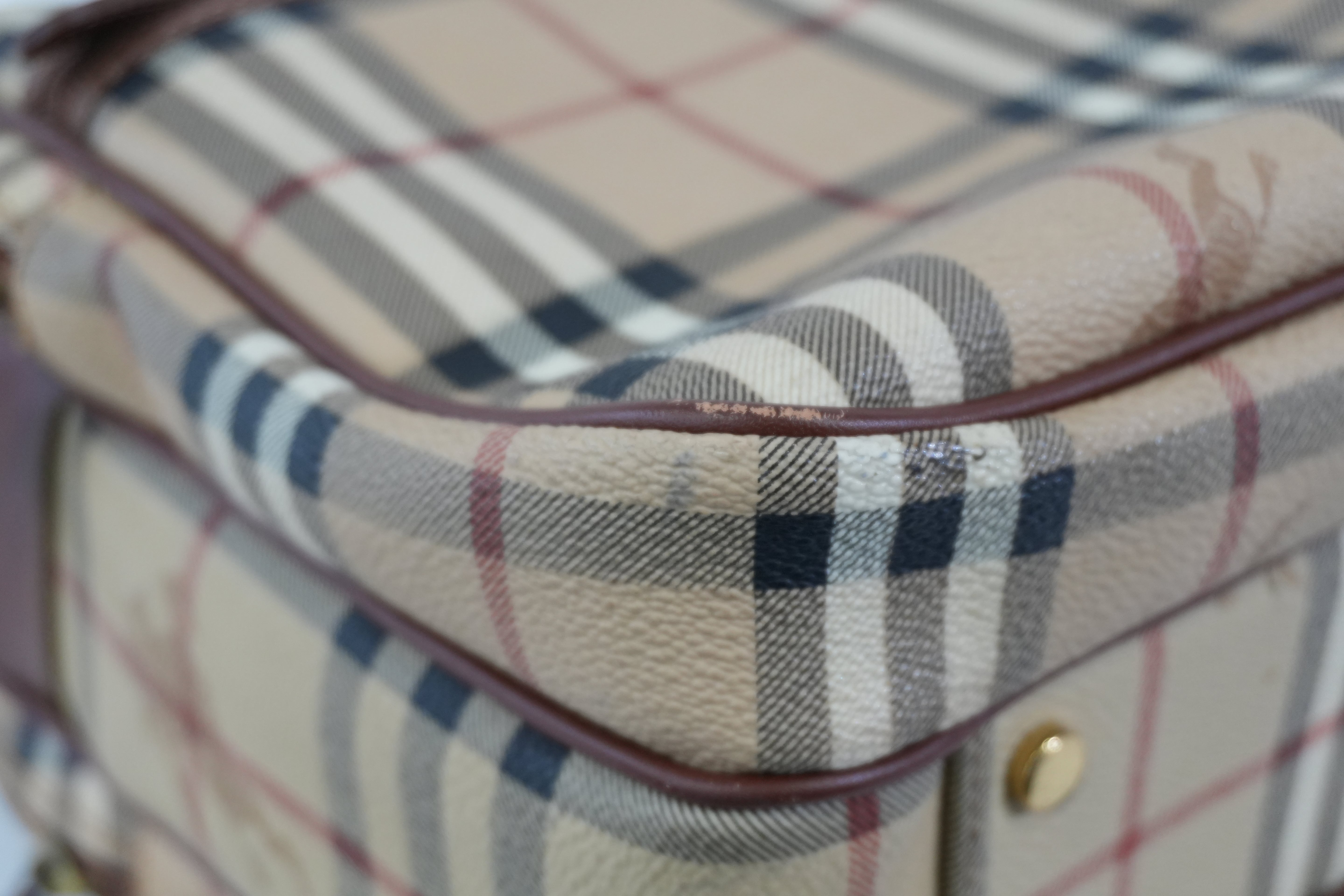 Pre-owned Burberry Nova Check Messenger Bag Beige and Brown