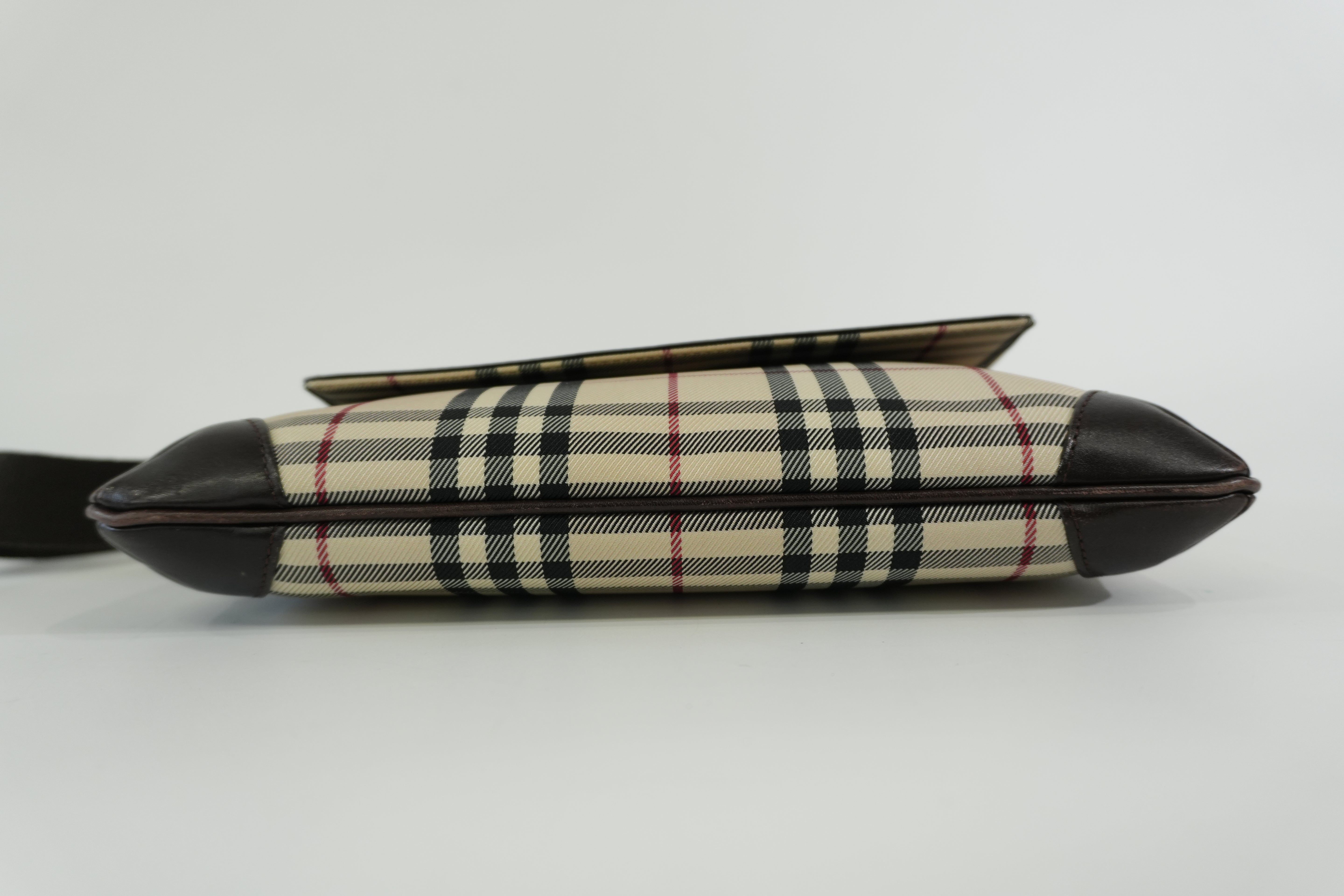 Pre-owned Burberry Nova Check Shoulder Bag Beige