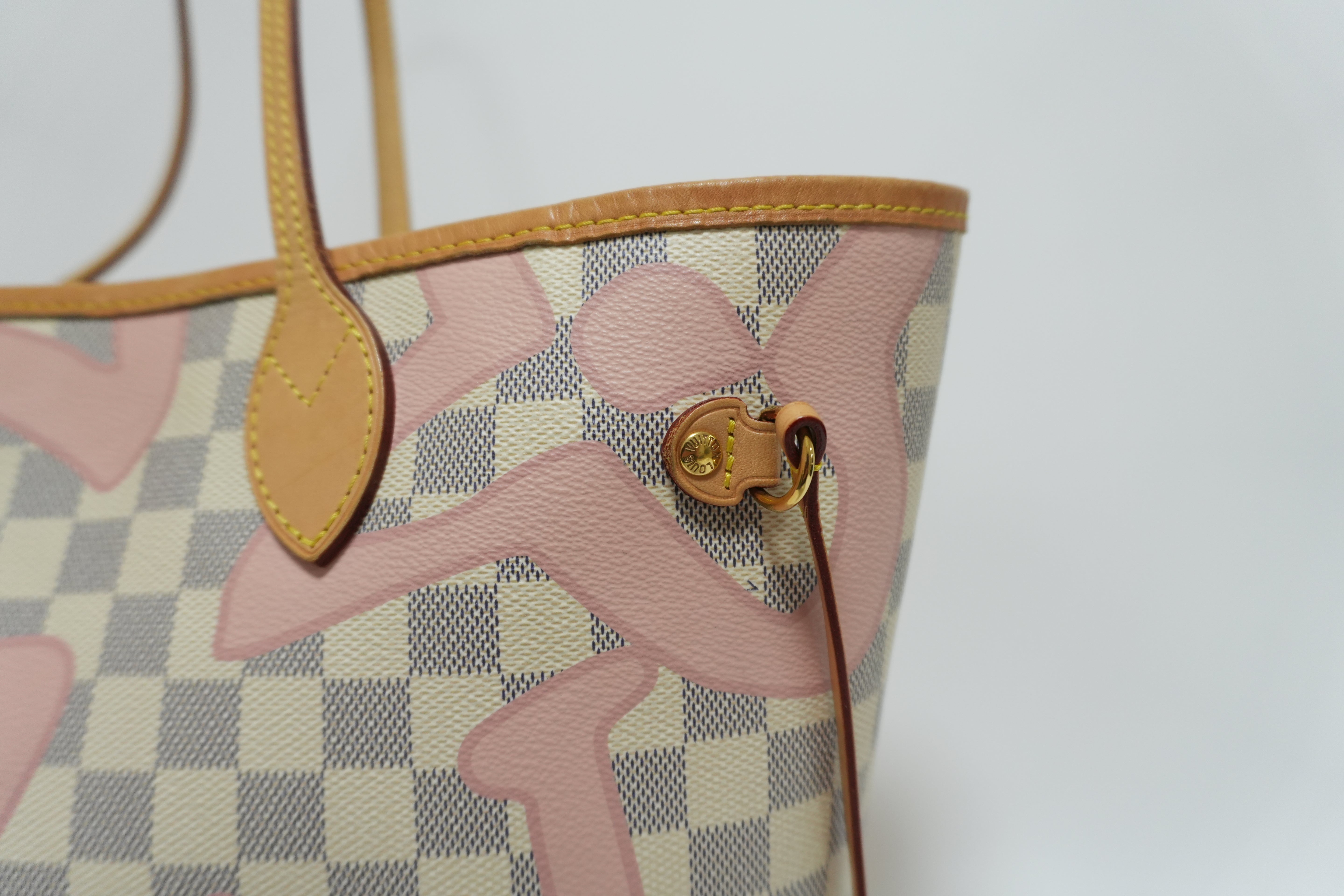 Louis Vuitton Neverfull MM Limited Edition Tahitienne with Pouch Used