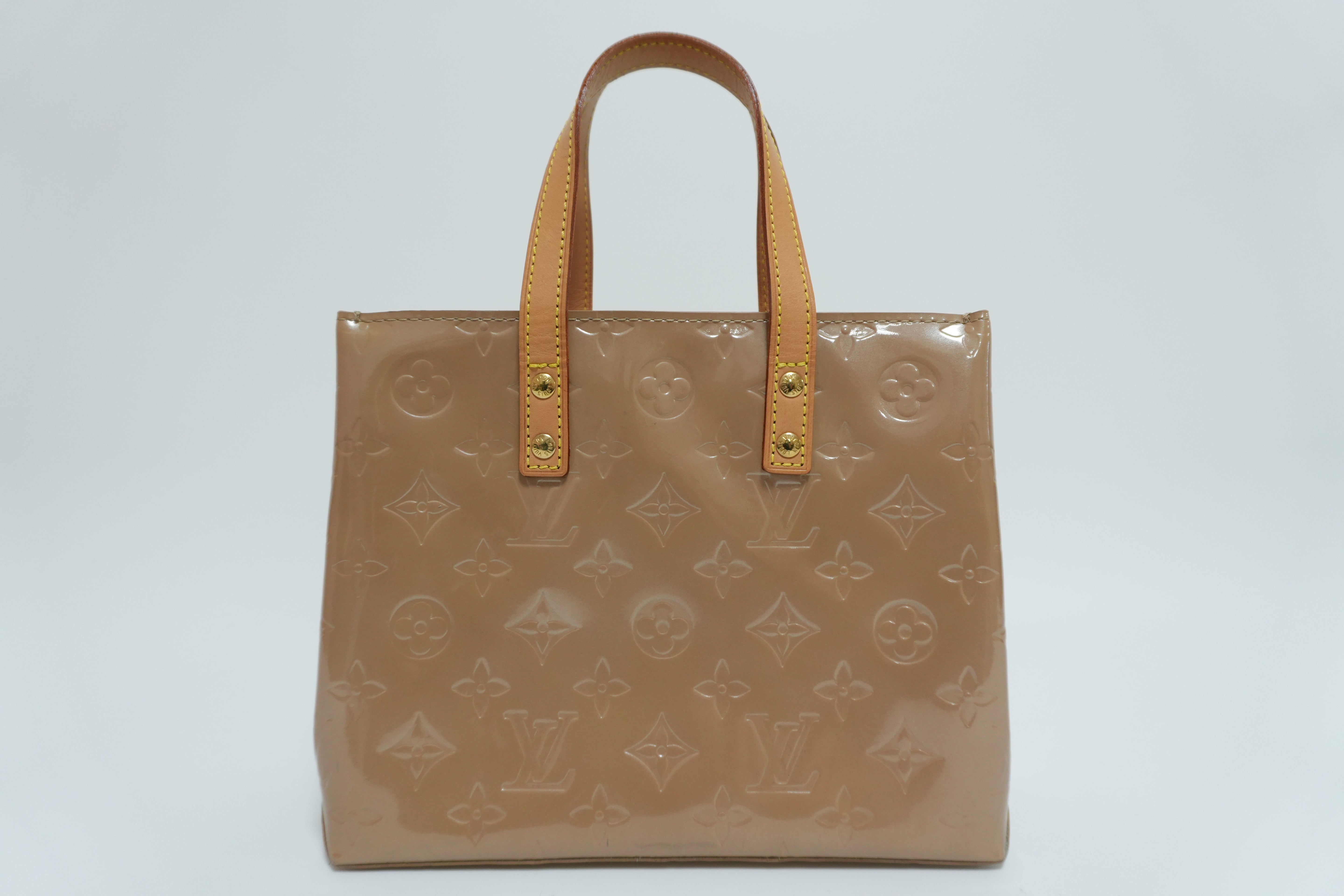 Louis Vuitton Vernis Reade PM Beige Used