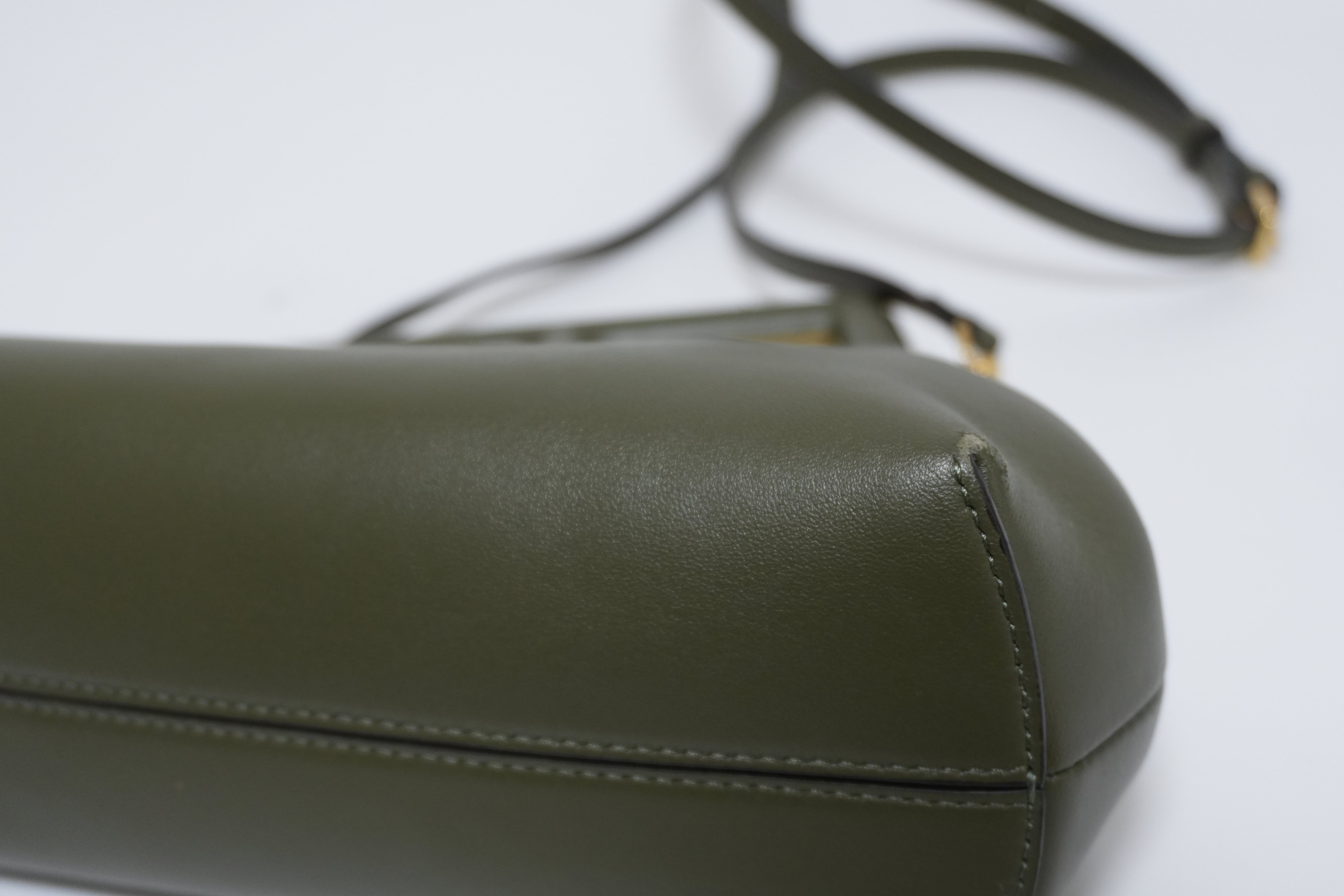 Fendi Leather First Clutch Shoulder Bag Green Used