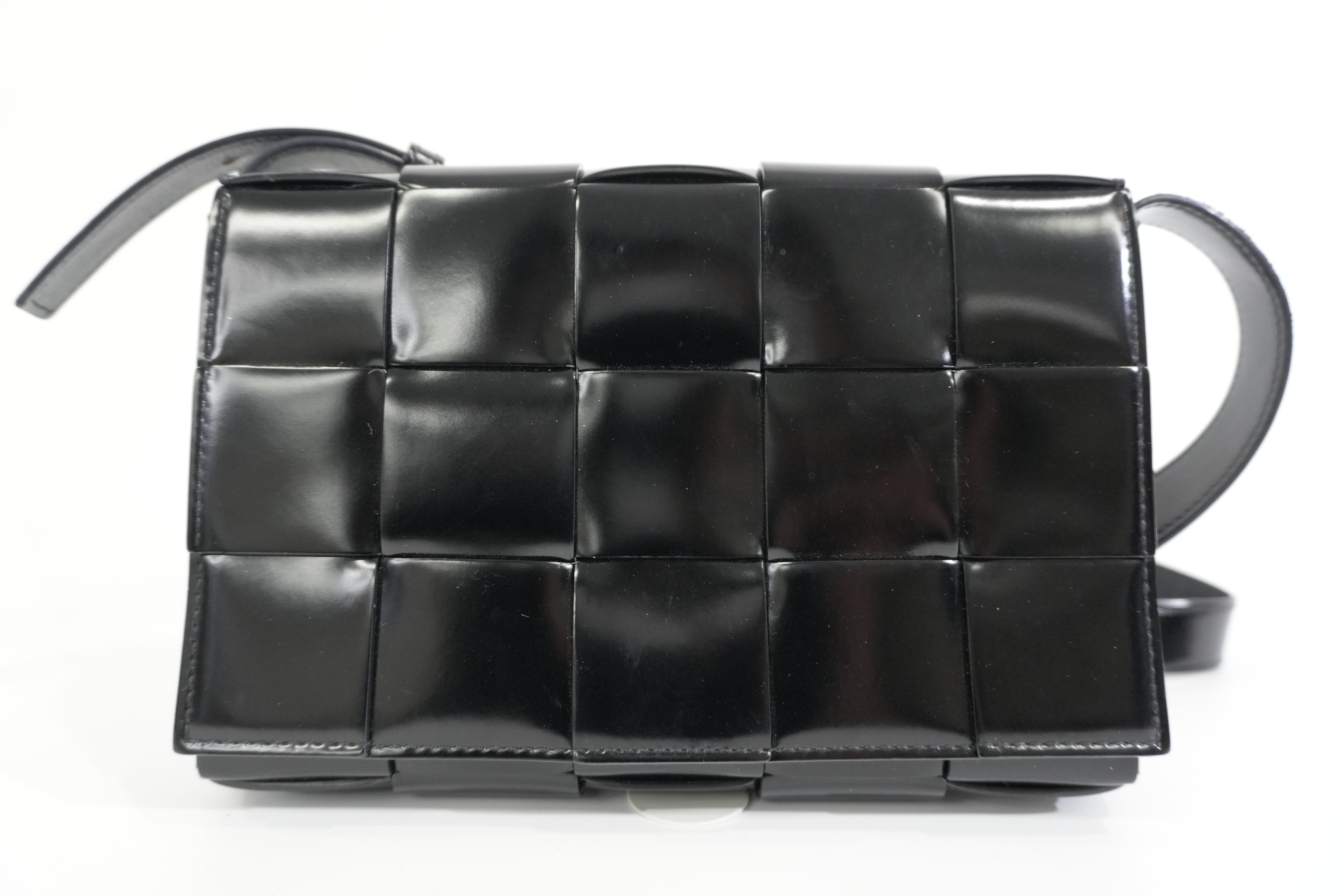 Pre-owned Bottega Veneta Cassette Padded Shoulder Bag Black