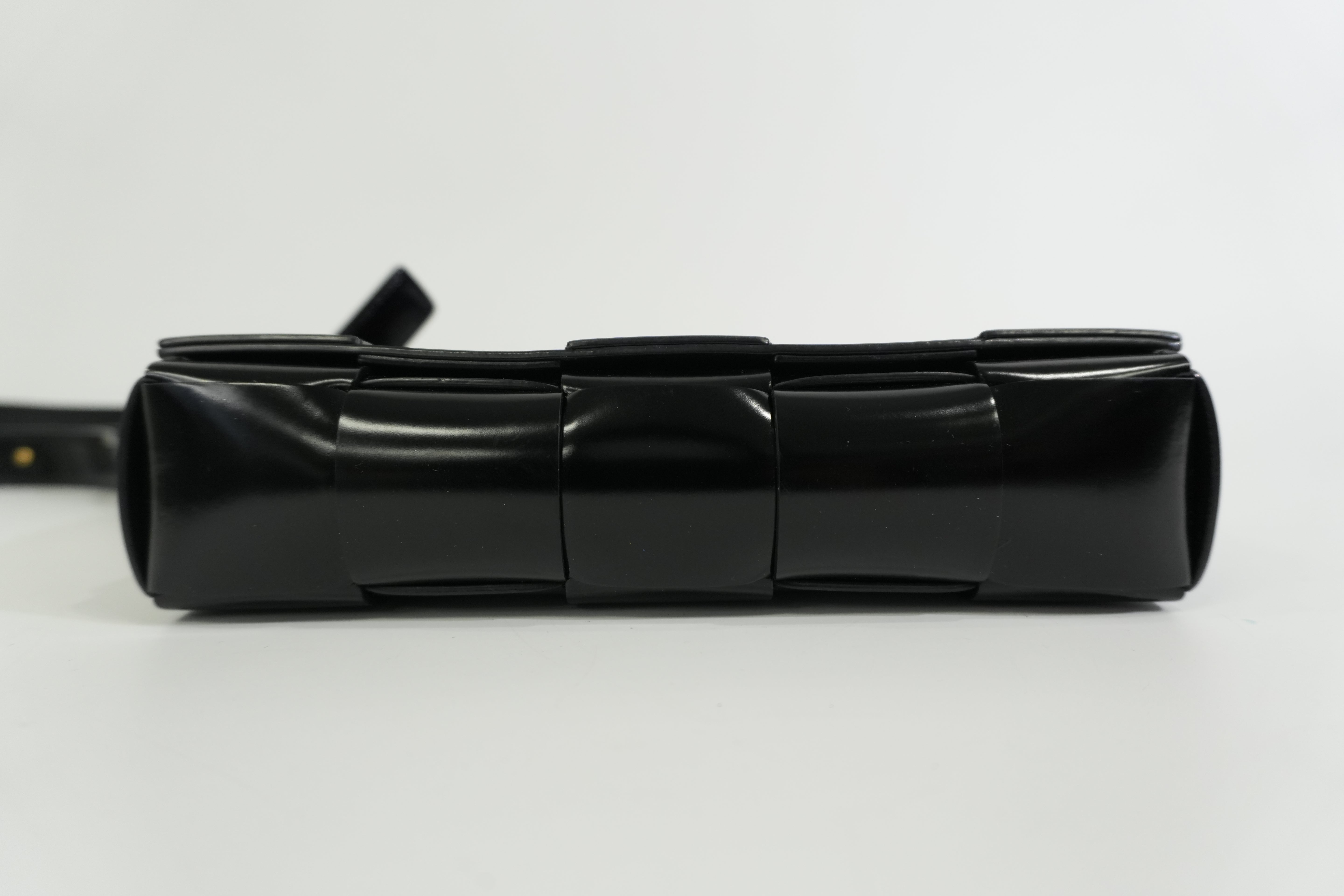 Pre-owned Bottega Veneta Cassette Padded Shoulder Bag Black