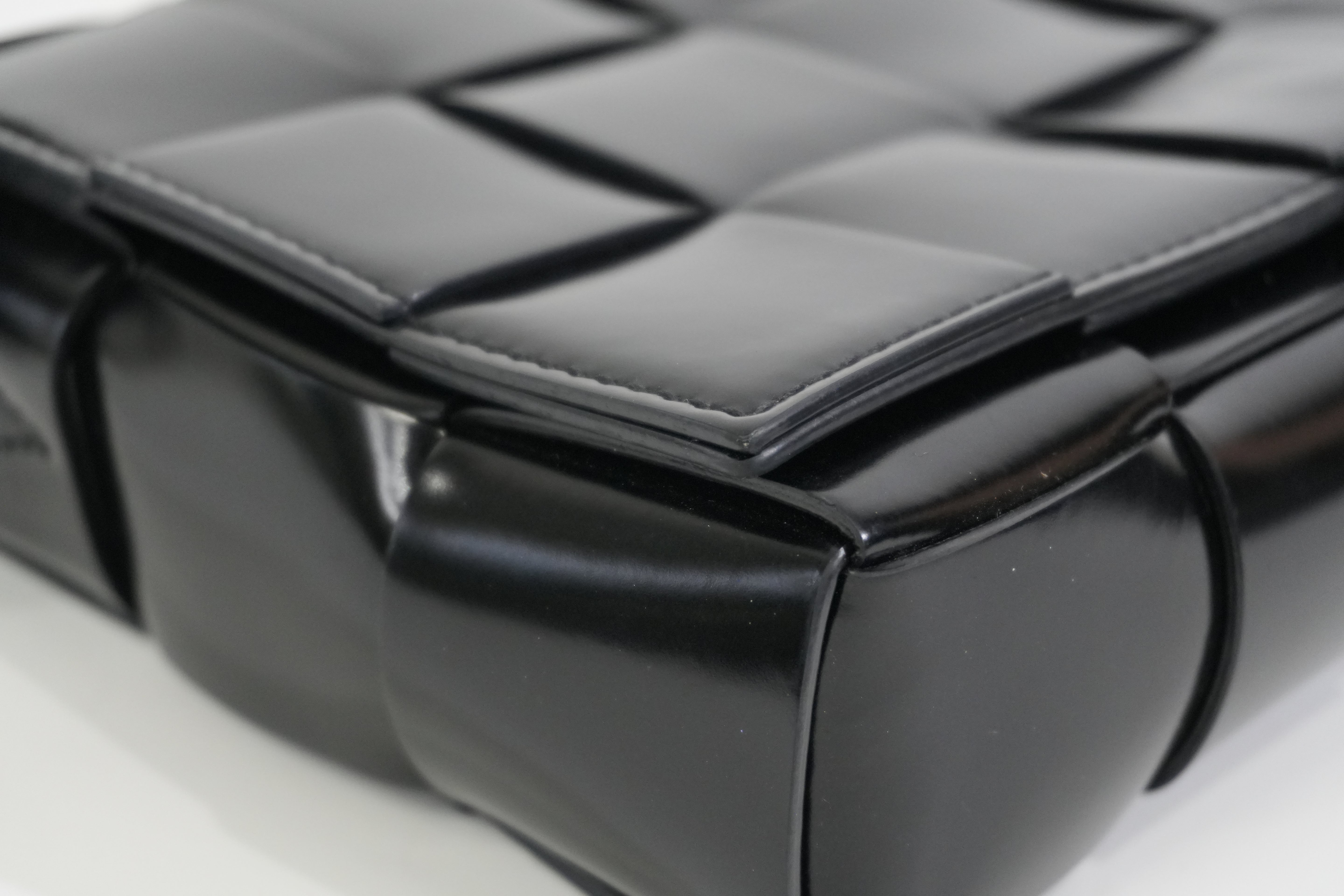 Pre-owned Bottega Veneta Cassette Padded Shoulder Bag Black