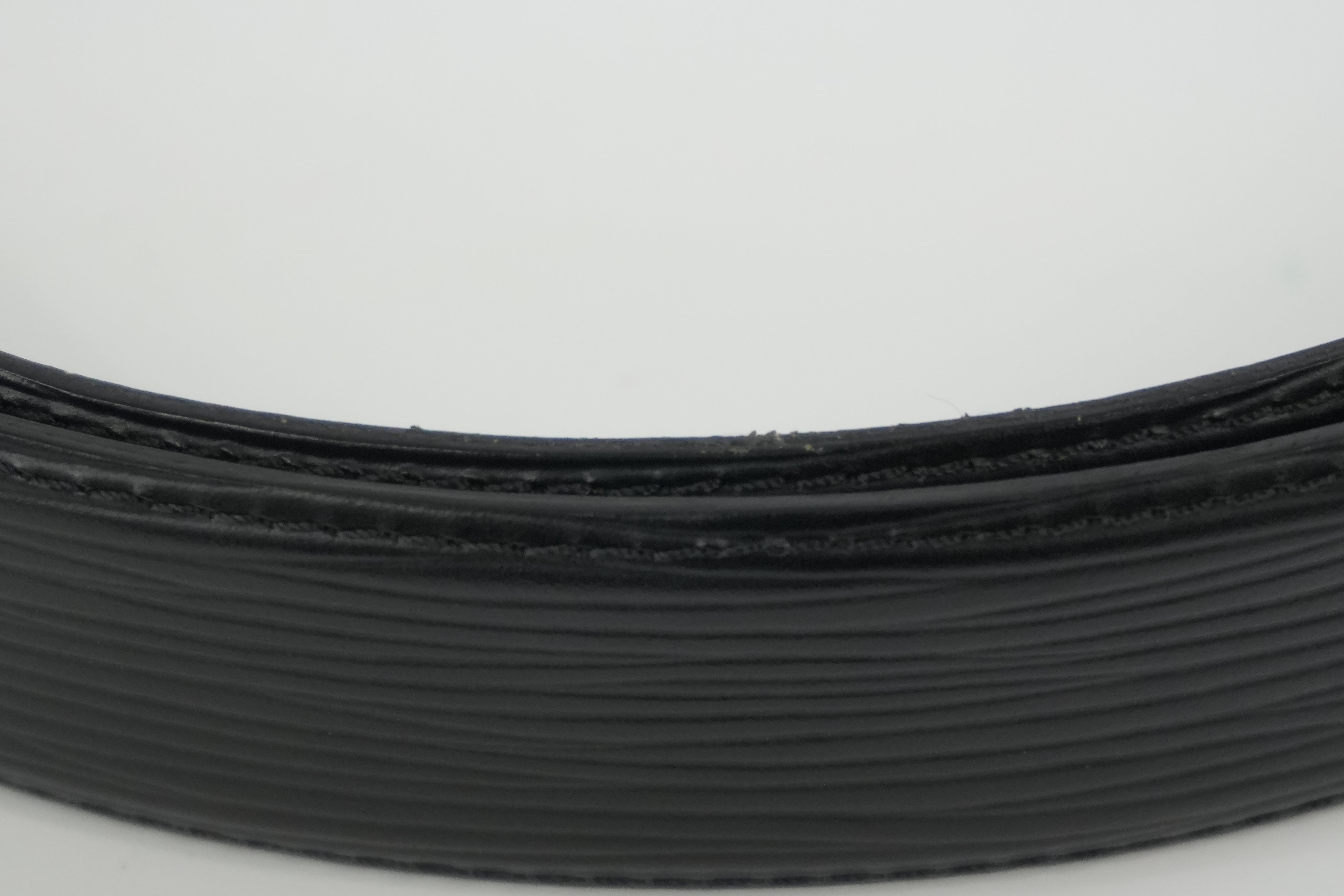 Louis Vuitton Epi Belt Size 110 Black Used