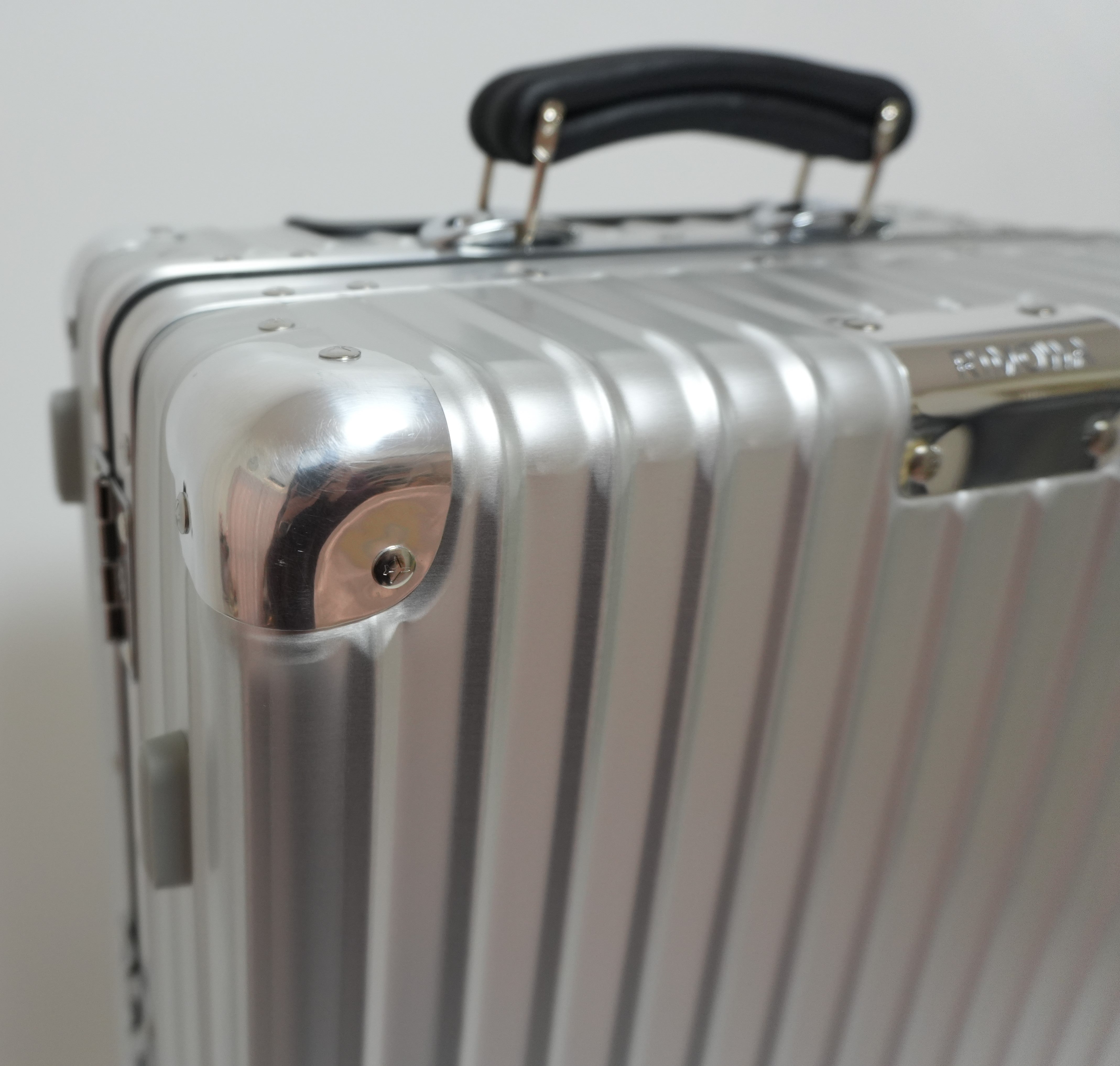 Rimowa Classic Cabin Used