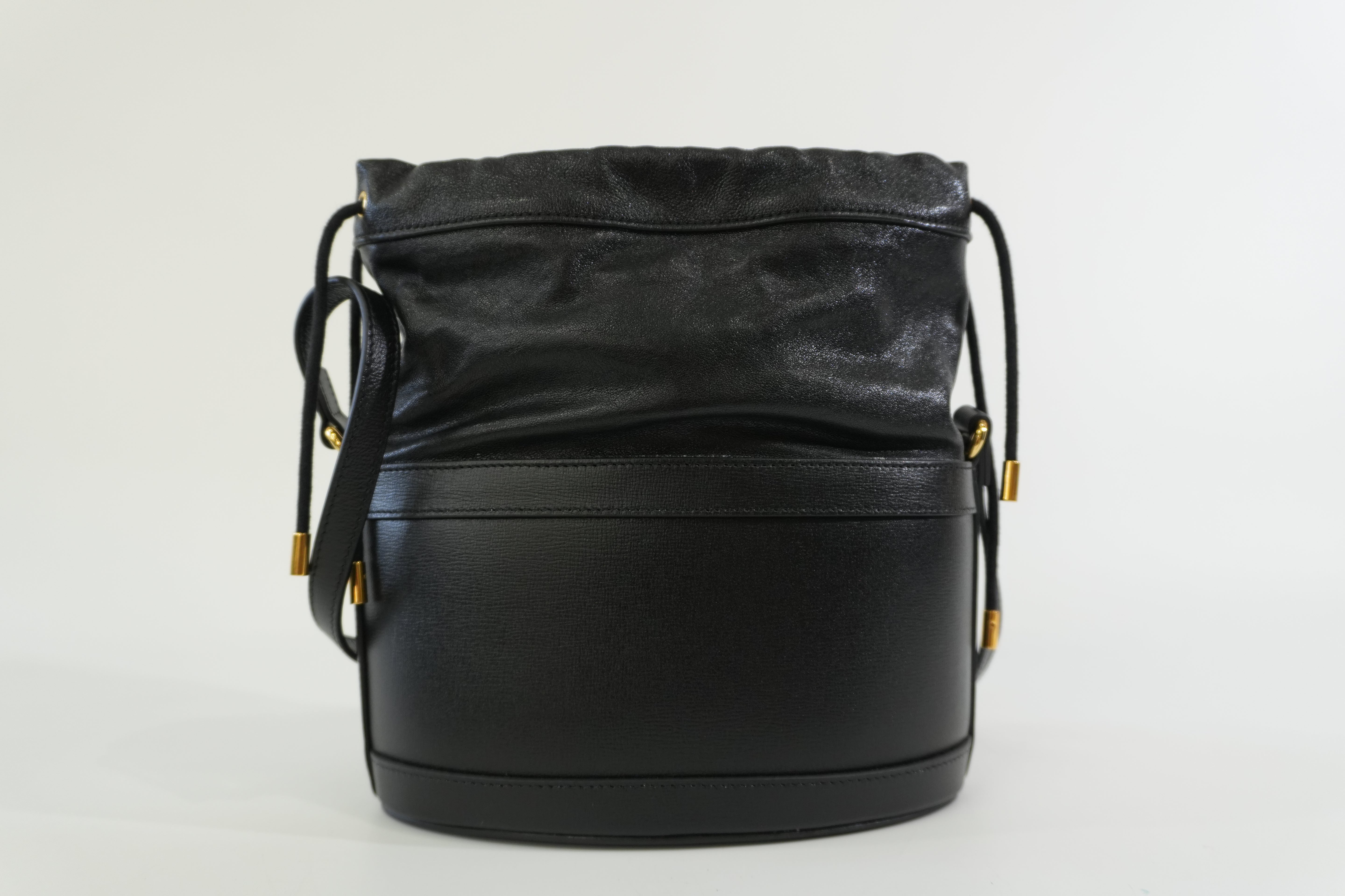 Pre-owned Gucci 1955 Horsebit Bucket Shoulder Bag Black