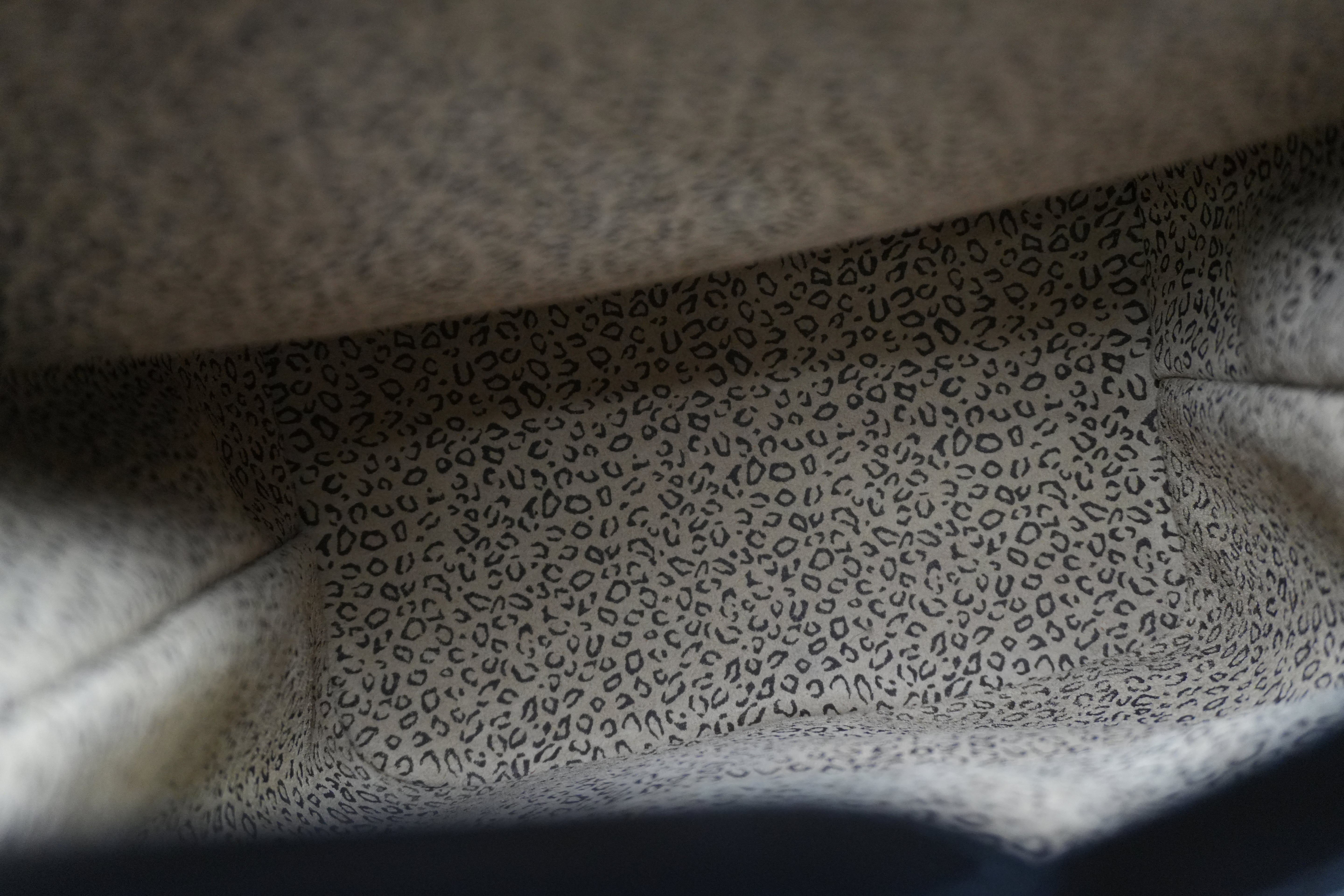 Pre-owned Cartier Panthere Shoulder Bag Black