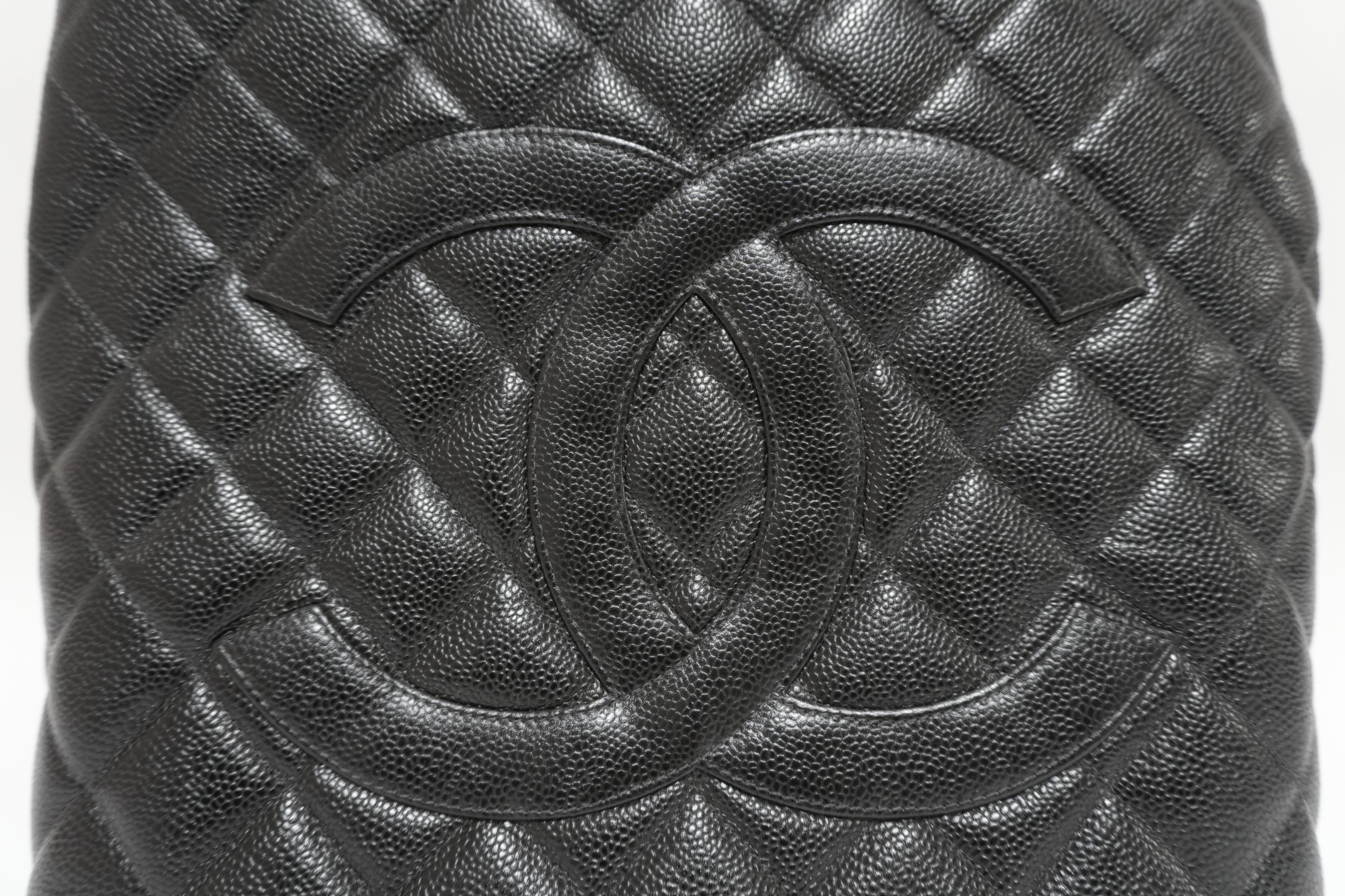 Chanel Medallion Handbag Black Caviar Skin Used