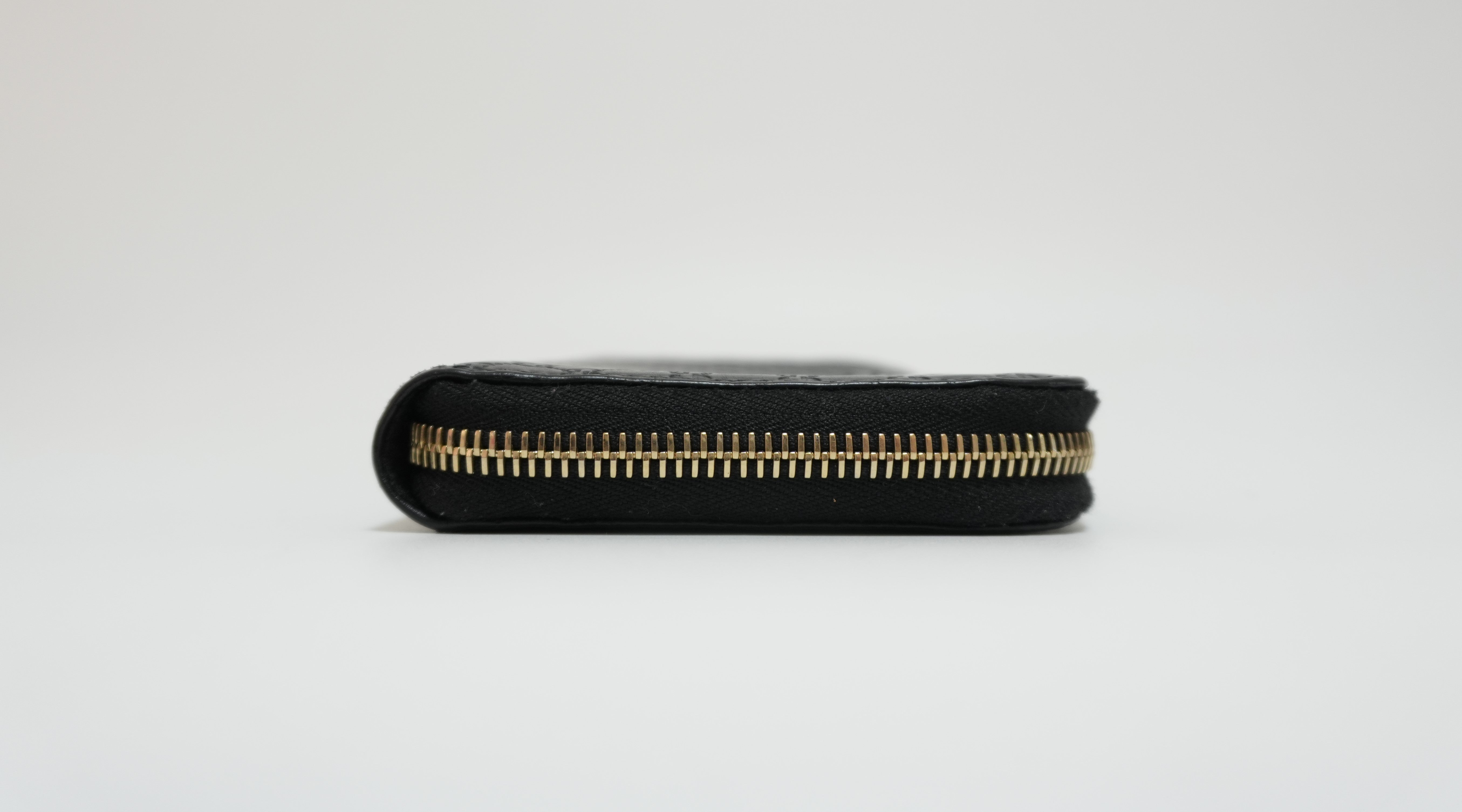 Gucci Micro Guccisima Zippy Wallet Black Leather Used