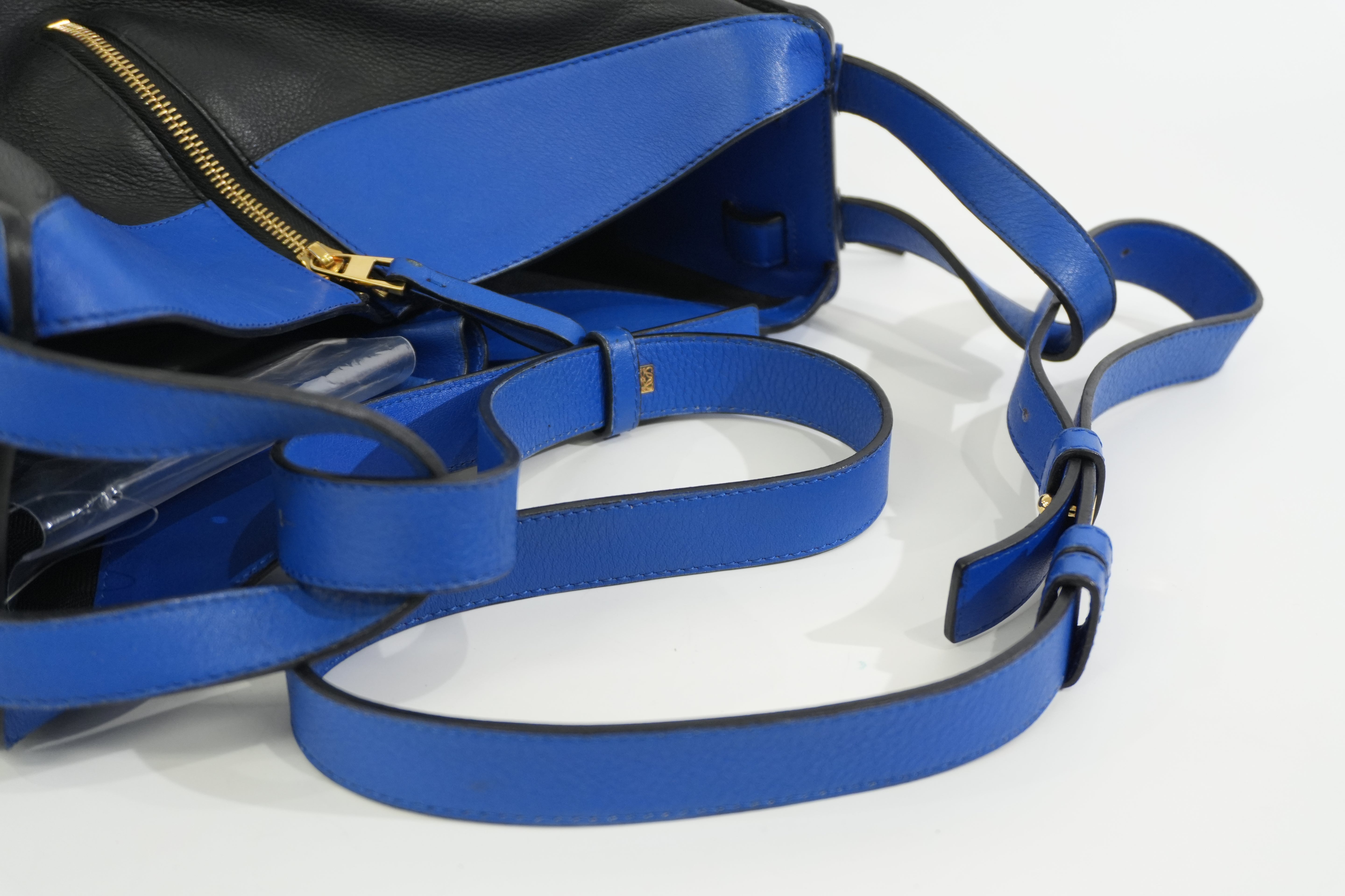 Pre-owned Loewe Hammock Shoulder Bag Blue and Black