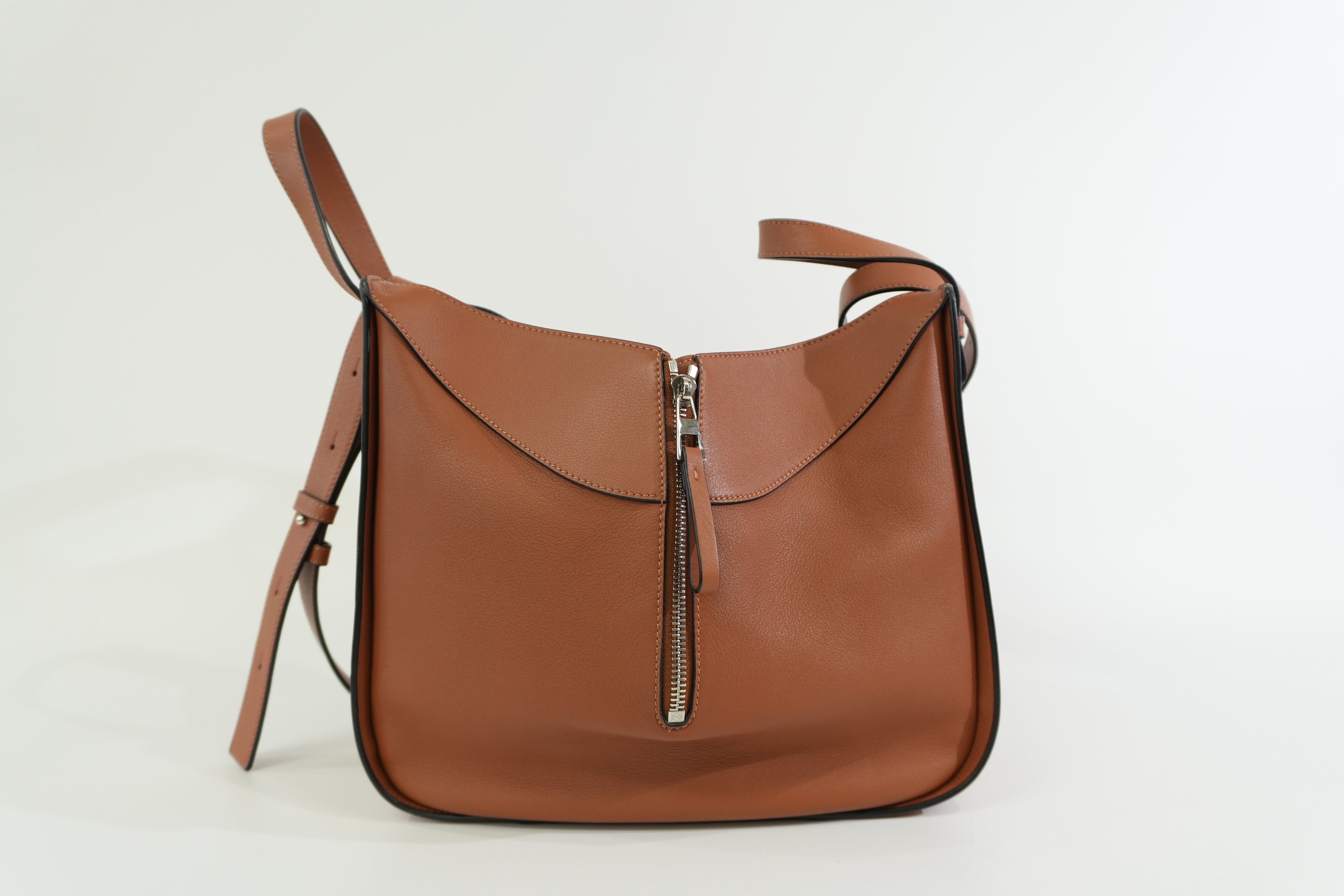 Pre-owned Loewe Hammock Shoulder Bag Brown