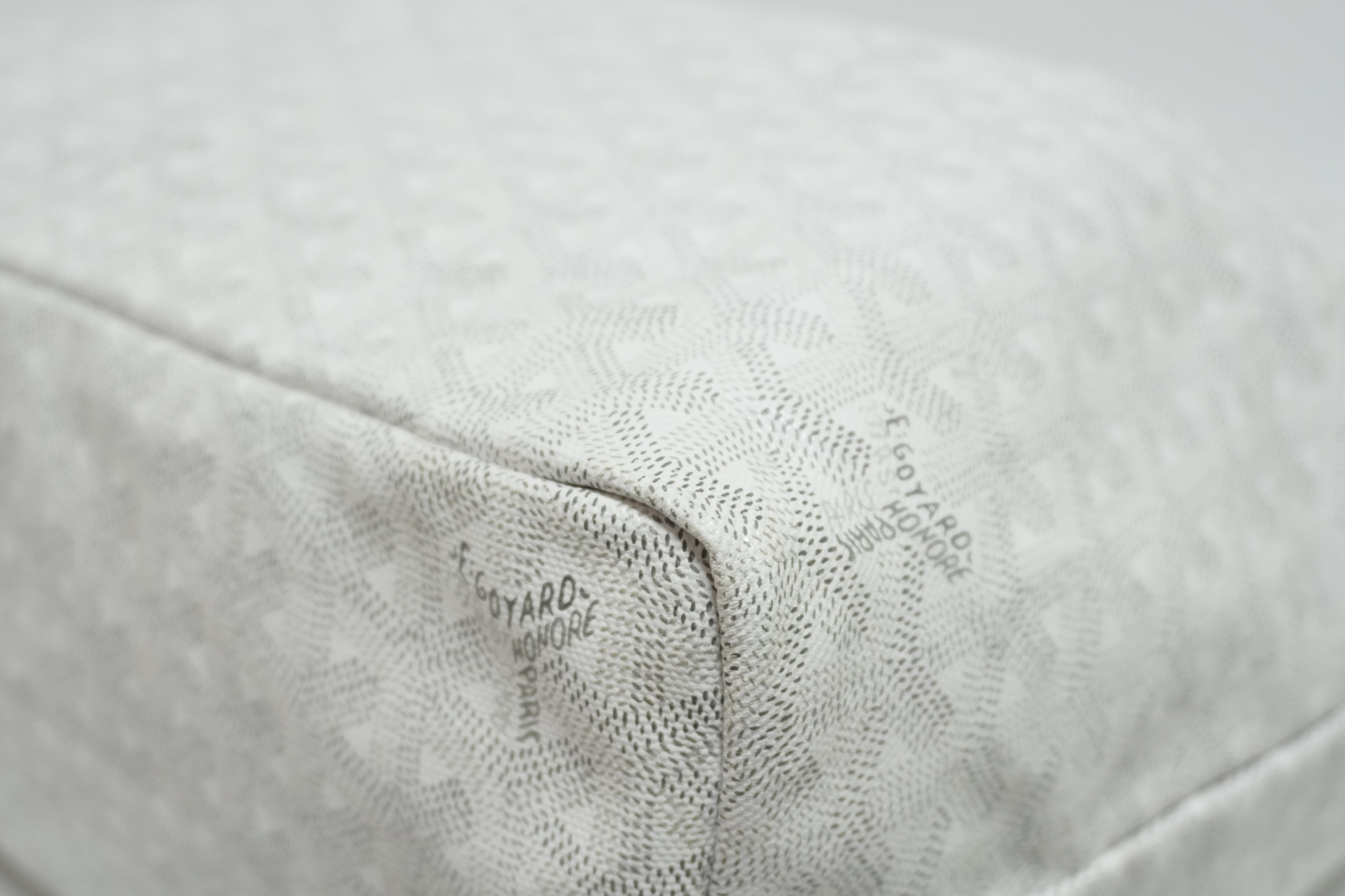 Goyard Saint Louis PM PVC Canvas White Used