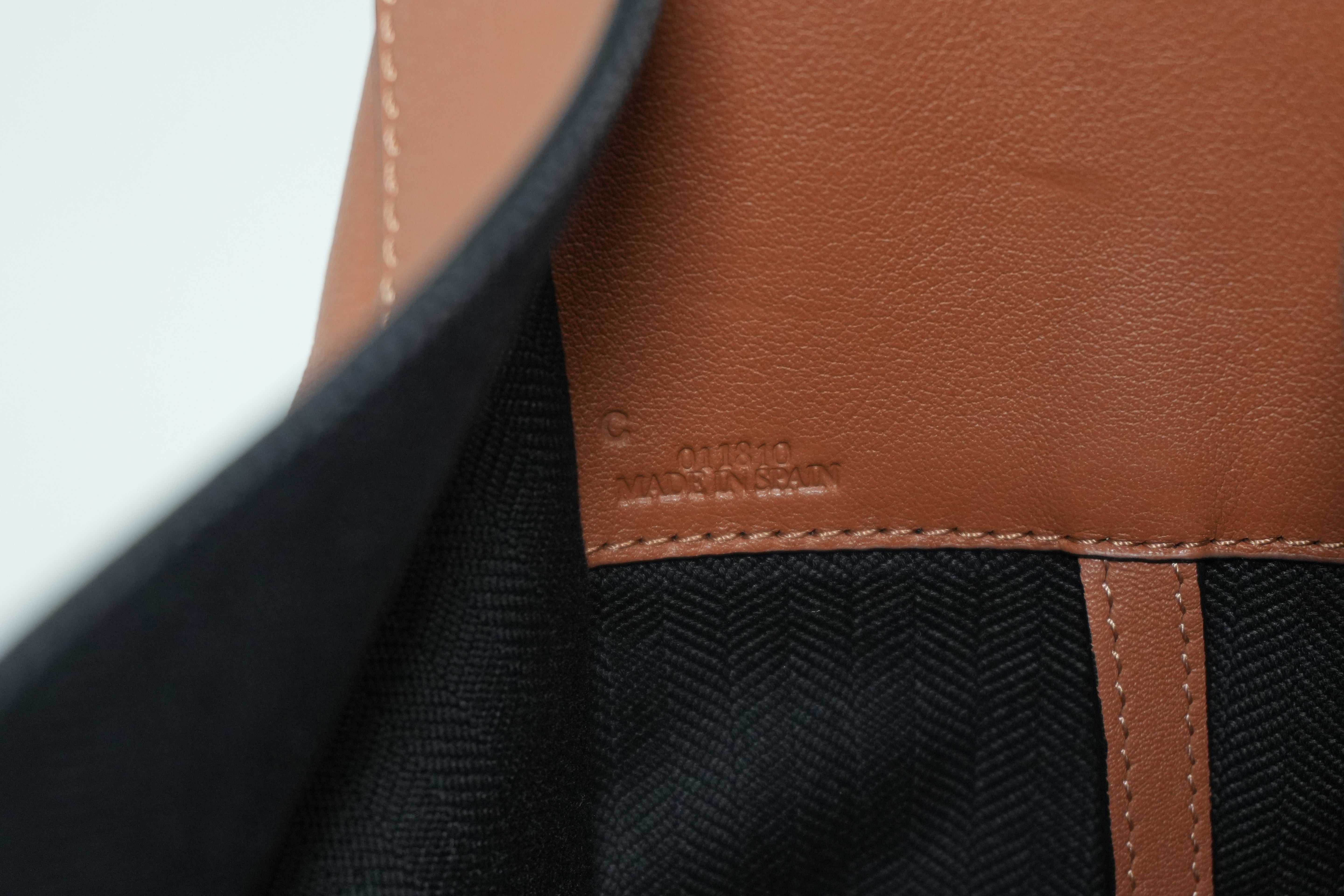 Pre-owned Loewe Hammock Shoulder Bag Brown