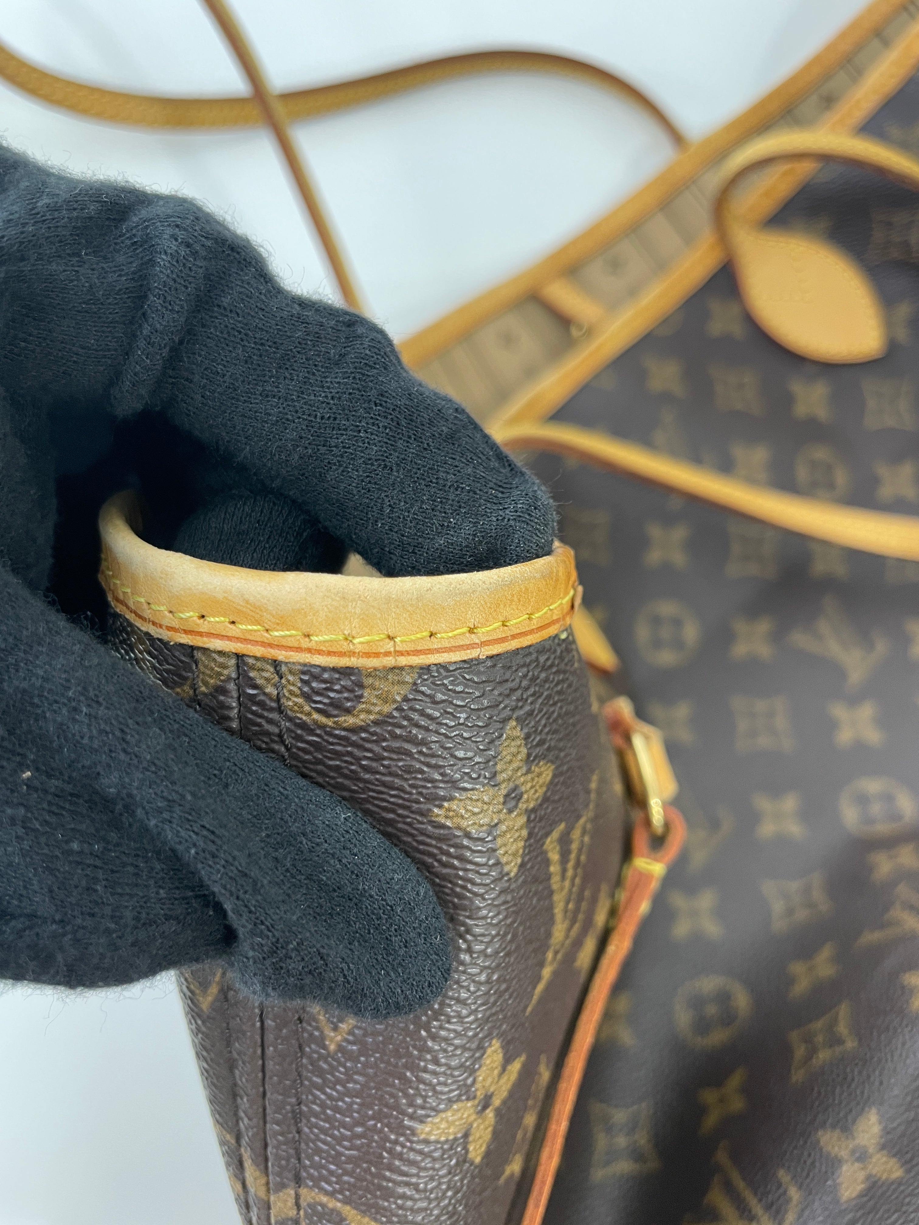 Louis Vuitton Monogram Neverfull GM Tote Bag Used