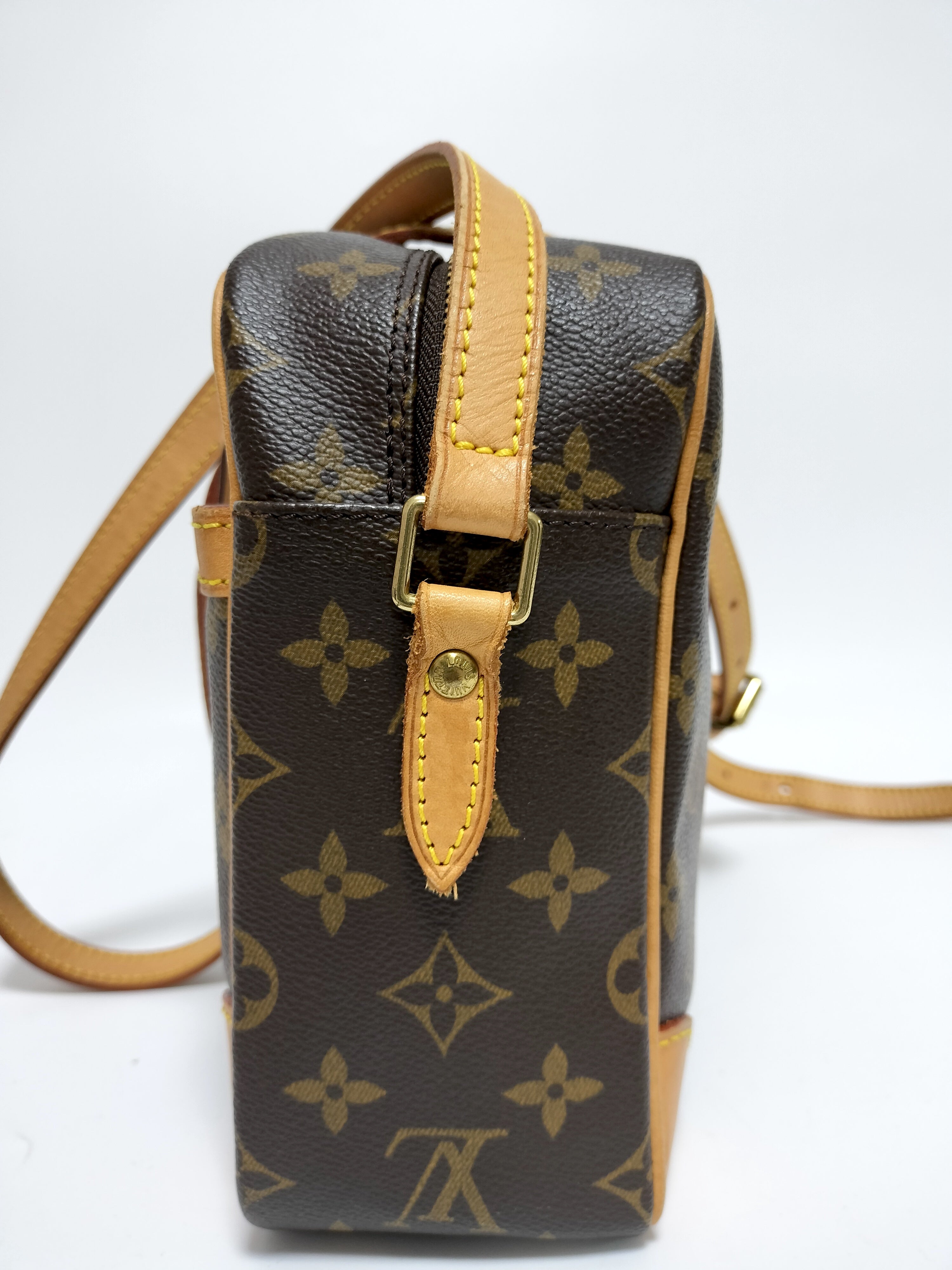 Louis Vuitton Trocadero 30 Shoulder Bag Used (7548)