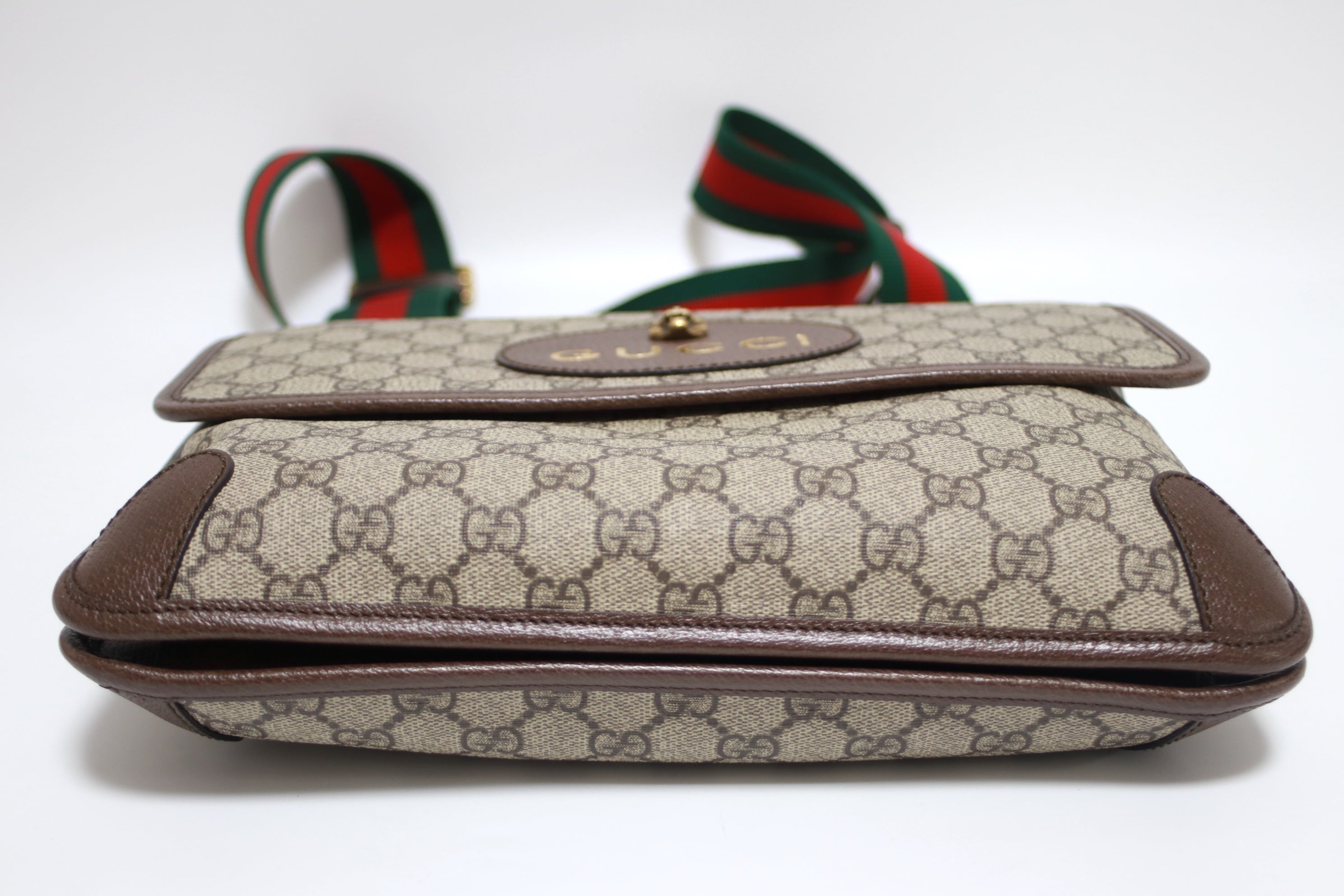 Gucci Neo Vintage Messenger Bag Medium (7499)