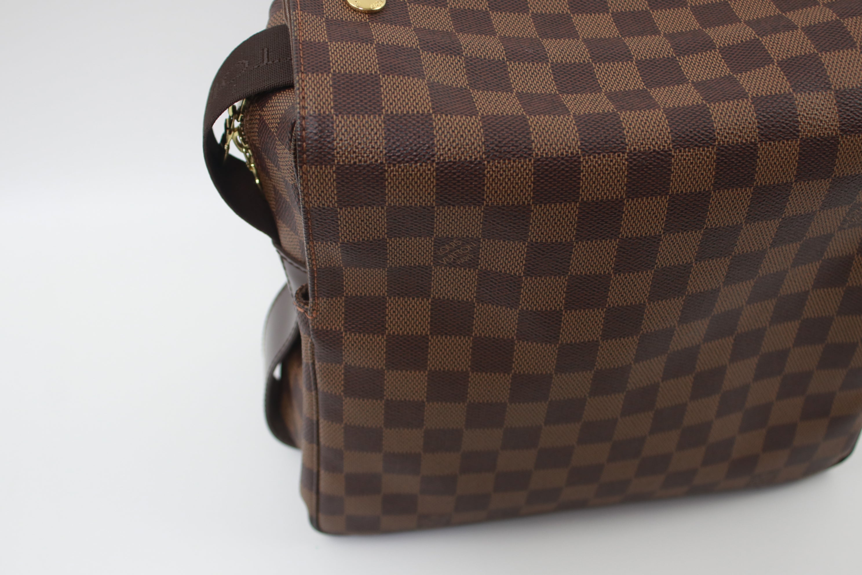 Louis Vuitton Naviglio Damier Ebene Messenger Bag Used (6805)