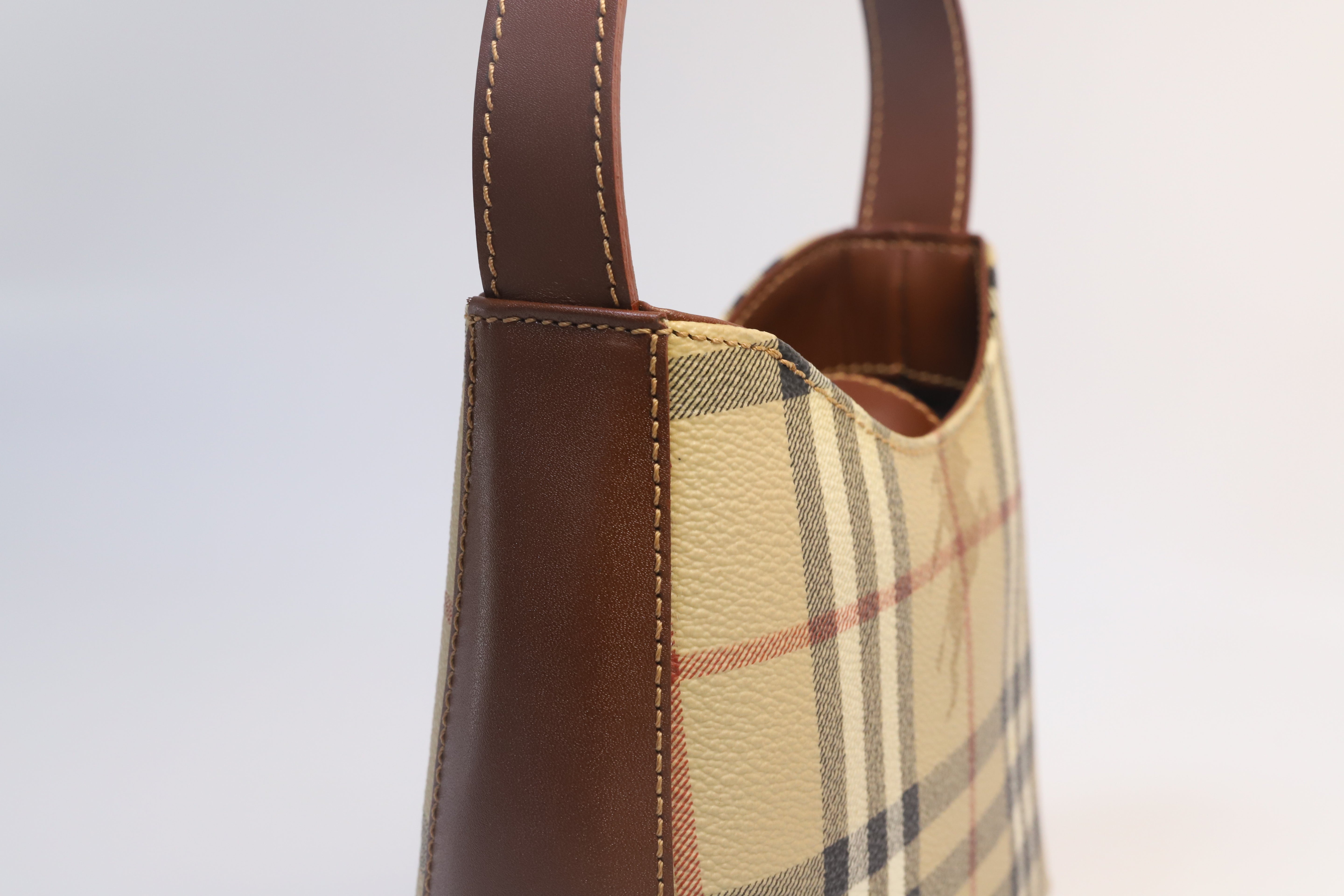 Burberry Mini Borsa Nova Check Usata