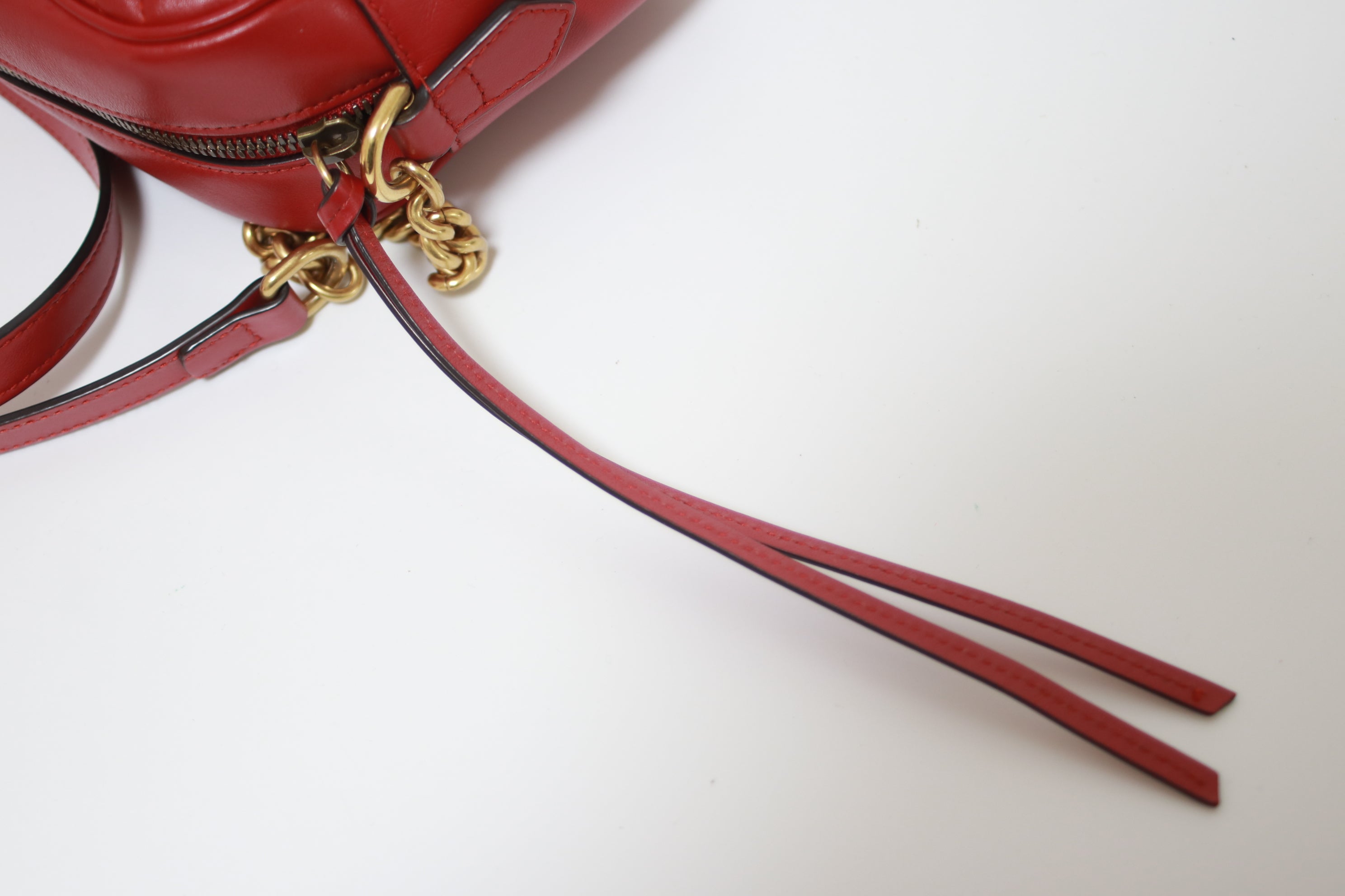 Gucci Marmont Small Shoulder Bag Red Used