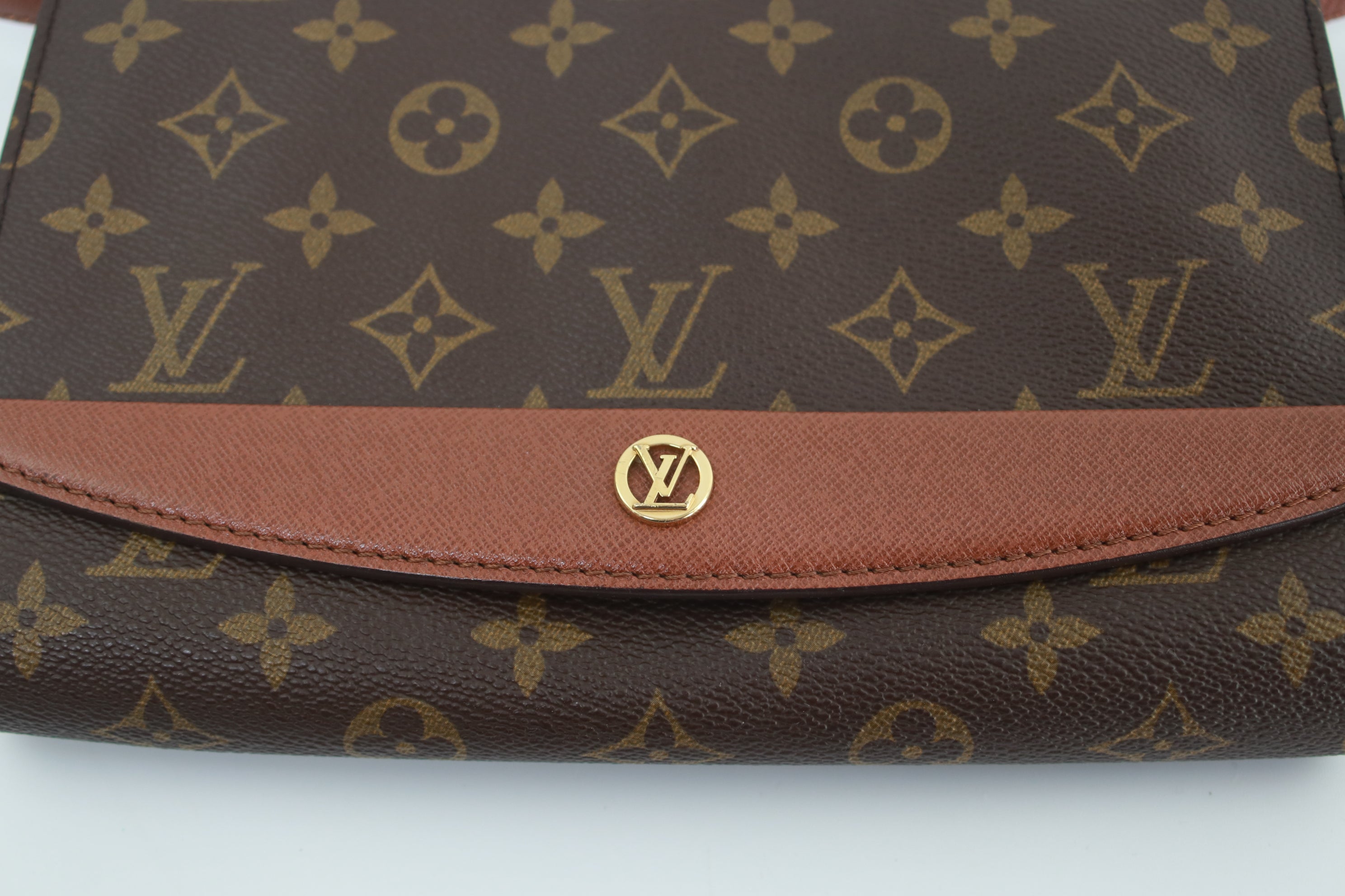 Louis Vuitton Deauville Handbag Used (6197)