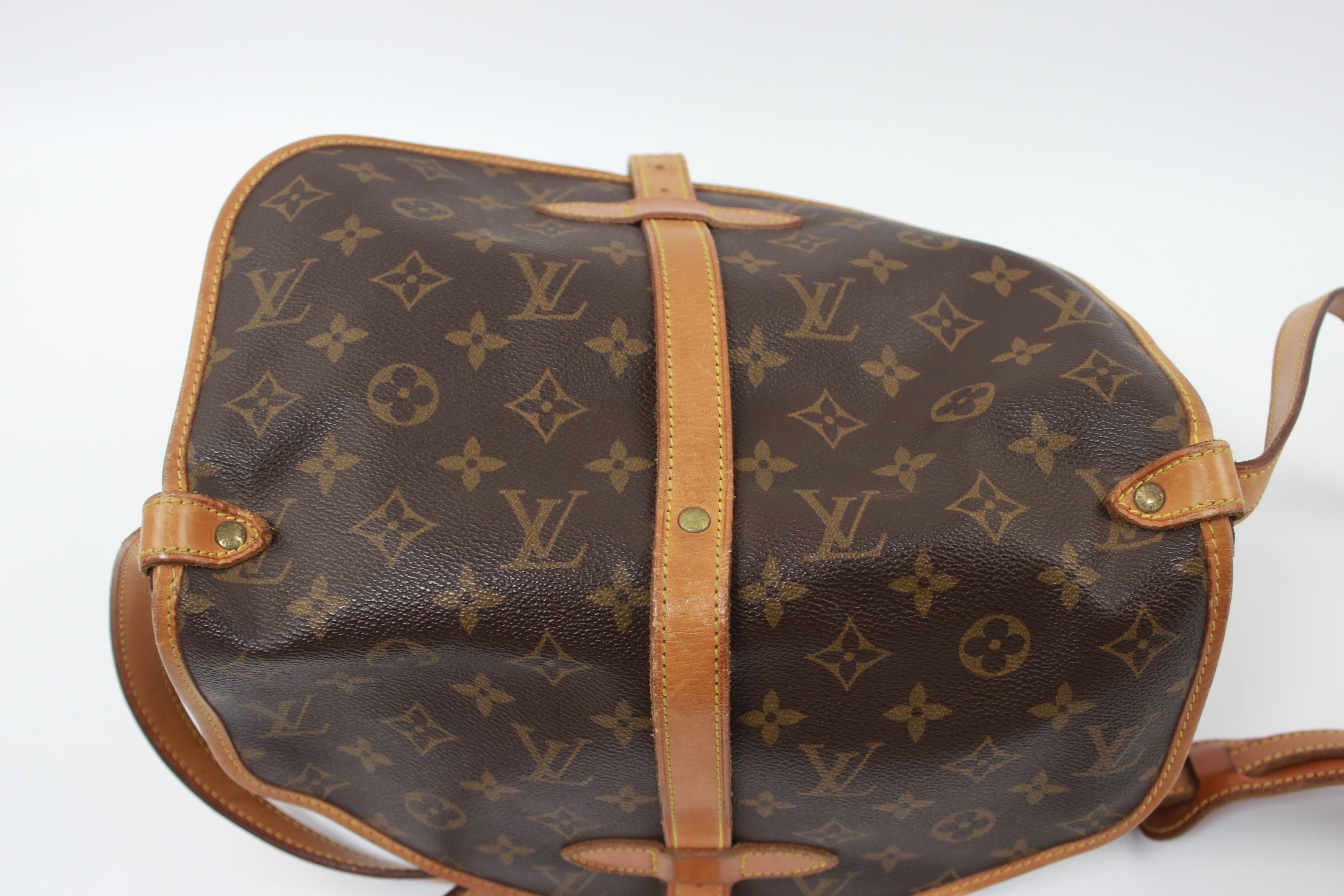 Louis Vuitton Saumur 30 Shoulder Bag Used (6559)