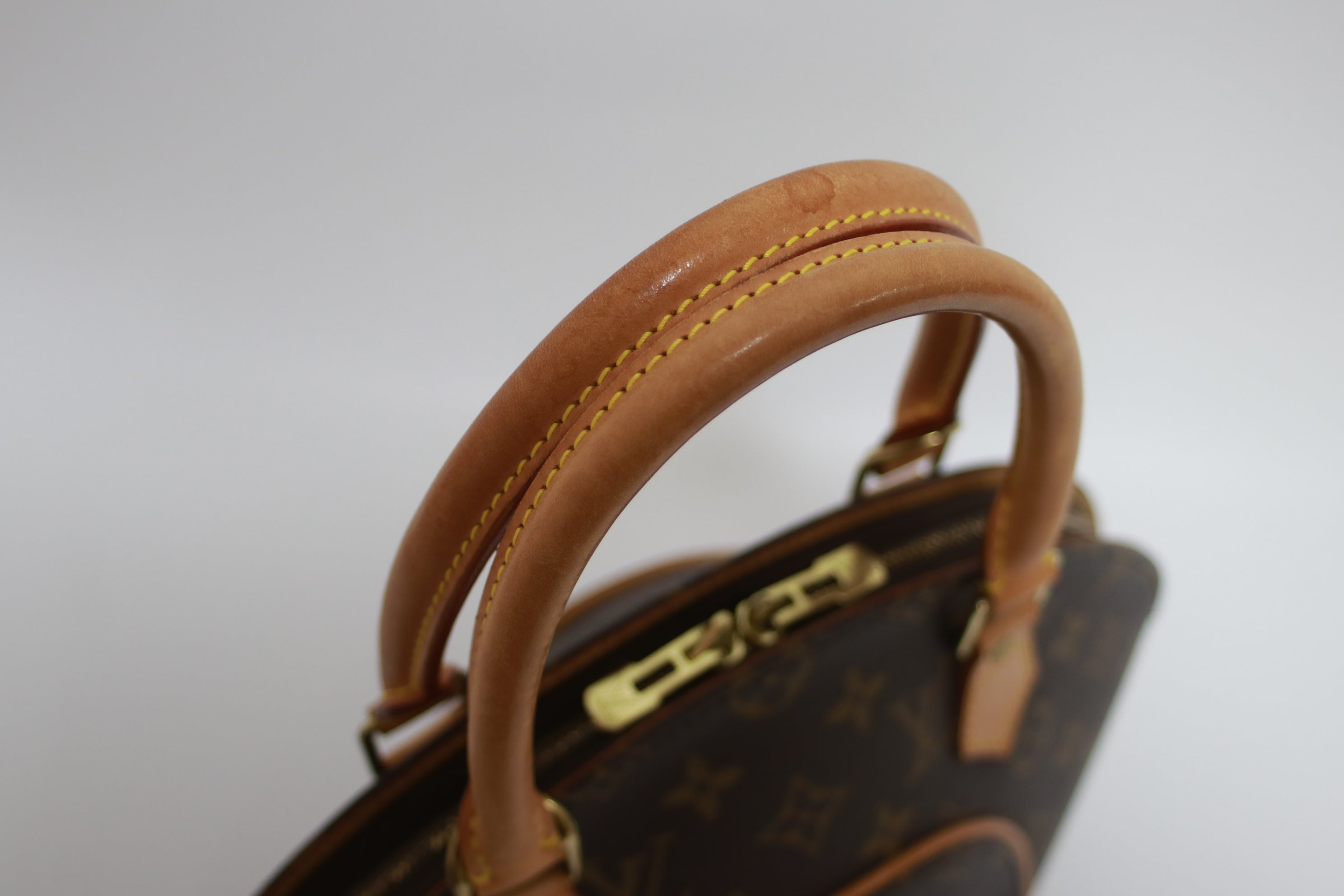 Louis Vuitton Ellipse PM Handbag Used