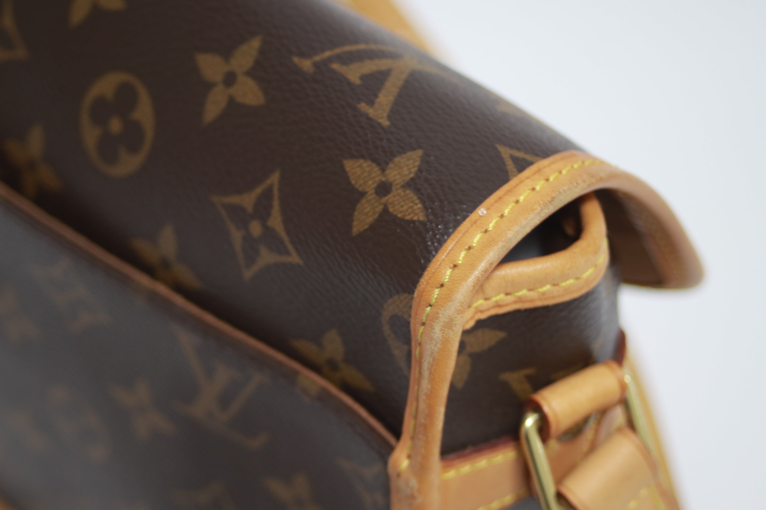 Louis Vuitton Sologne Shoulder Bag Used