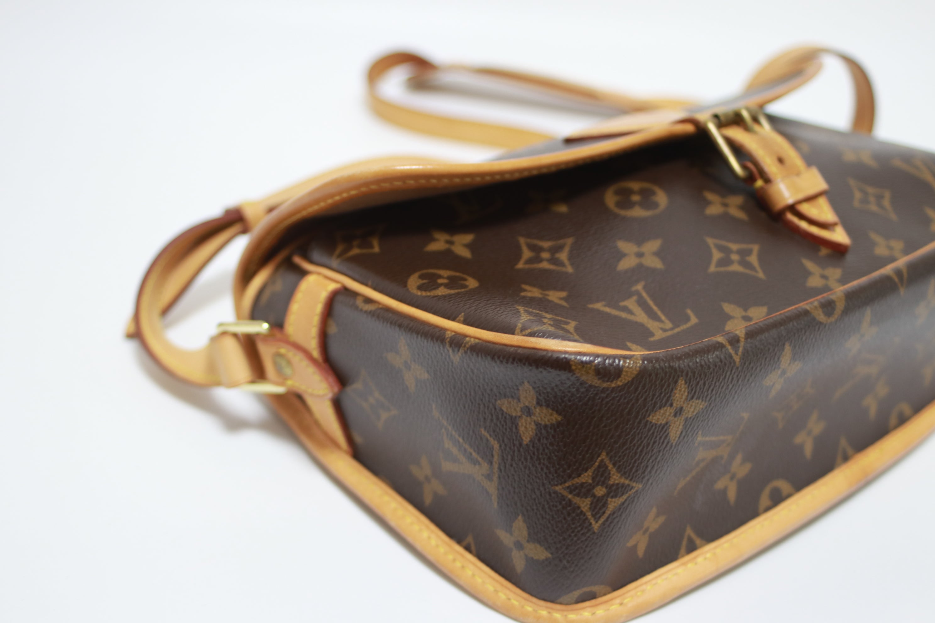 Louis Vuitton Sologne Shoulder Bag Used (7813)