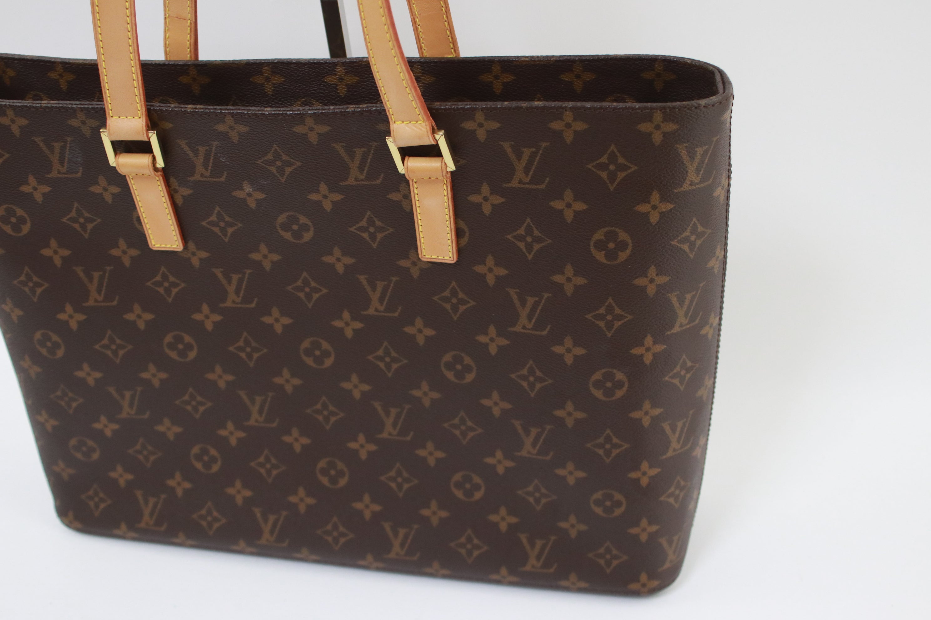 Louis Vuitton Luco Shoulder Tote Bag Used (6507)