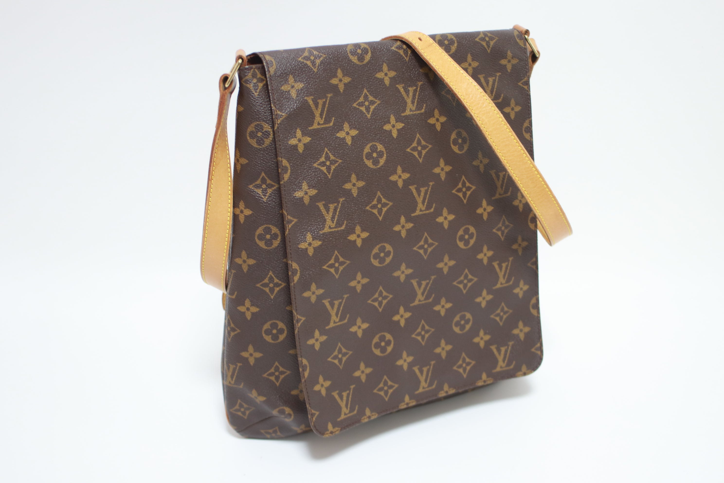 Louis Vuitton Musette Shoulder Bag Used (7925)