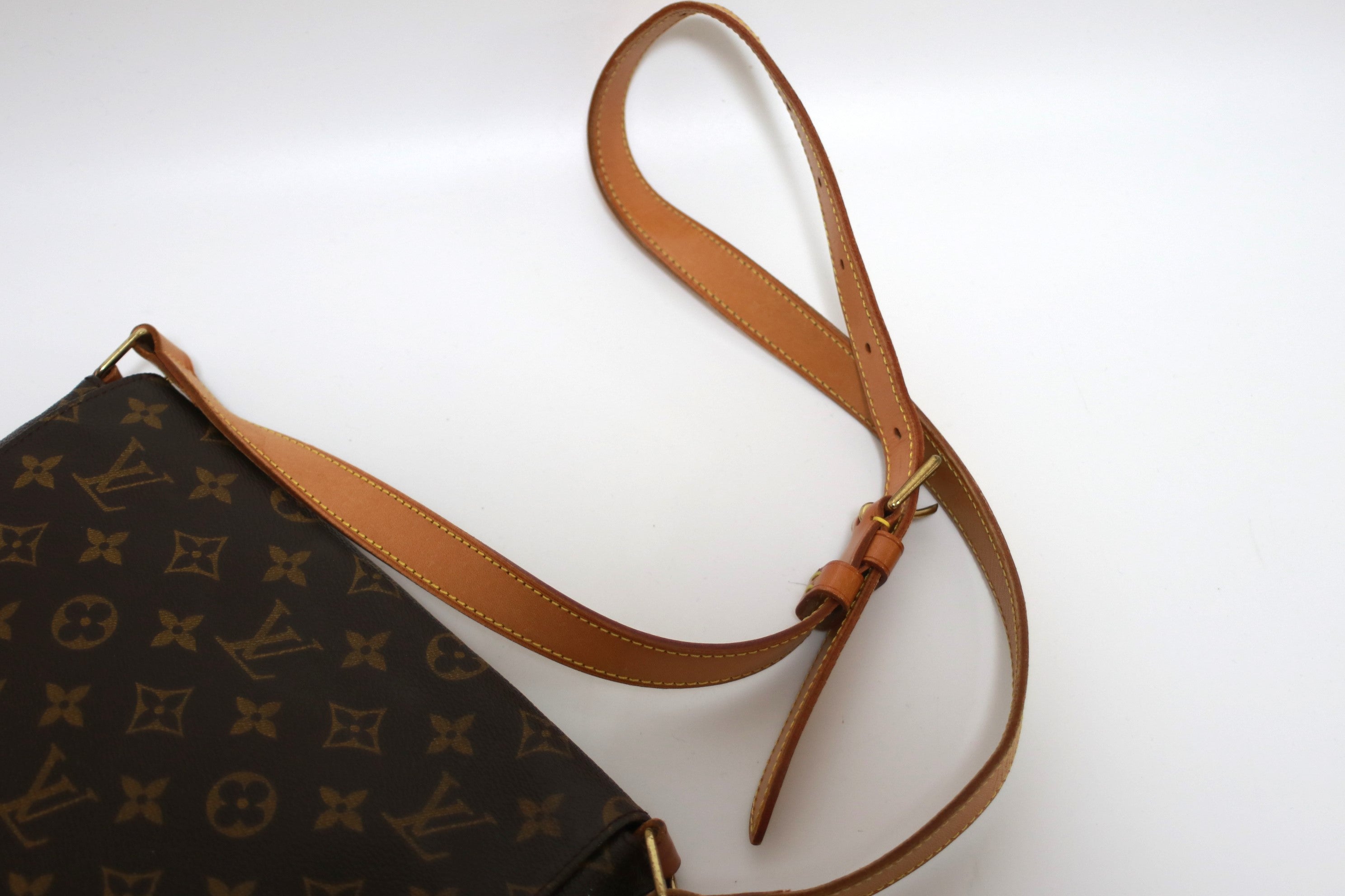 Louis Vuitton Musette Shoulder Bag Used