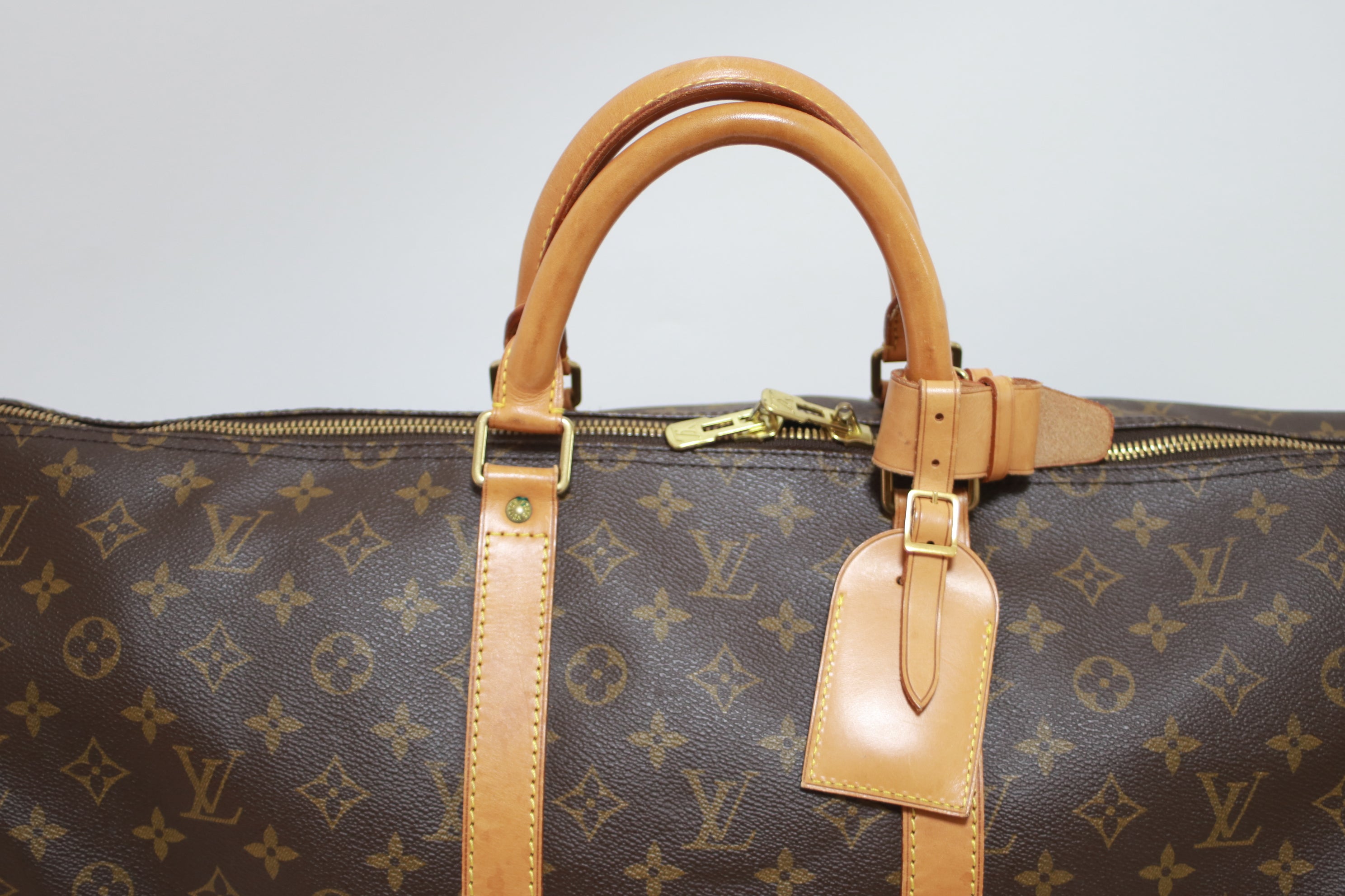 Louis Vuitton Keepall 55 Duffle Bag Used