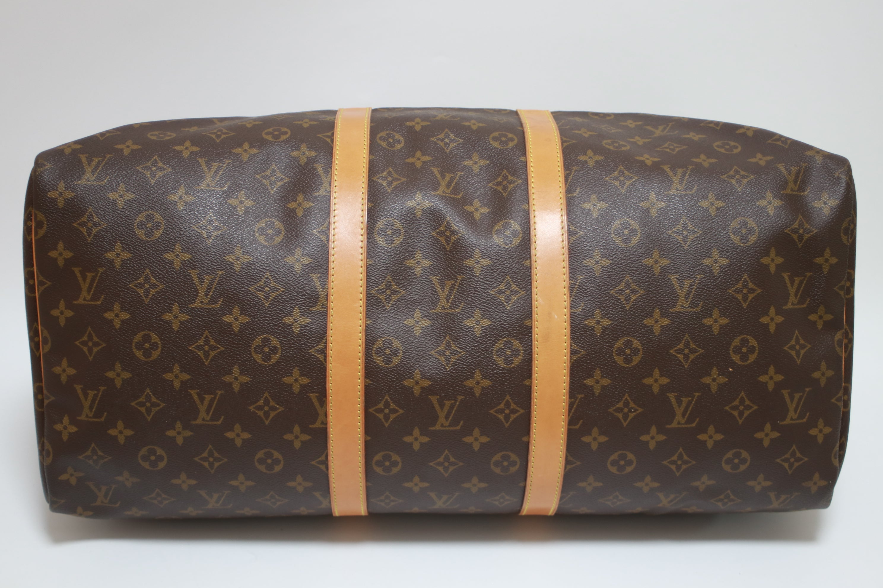 Louis Vuitton Keepall 55 Duffle Bag Used