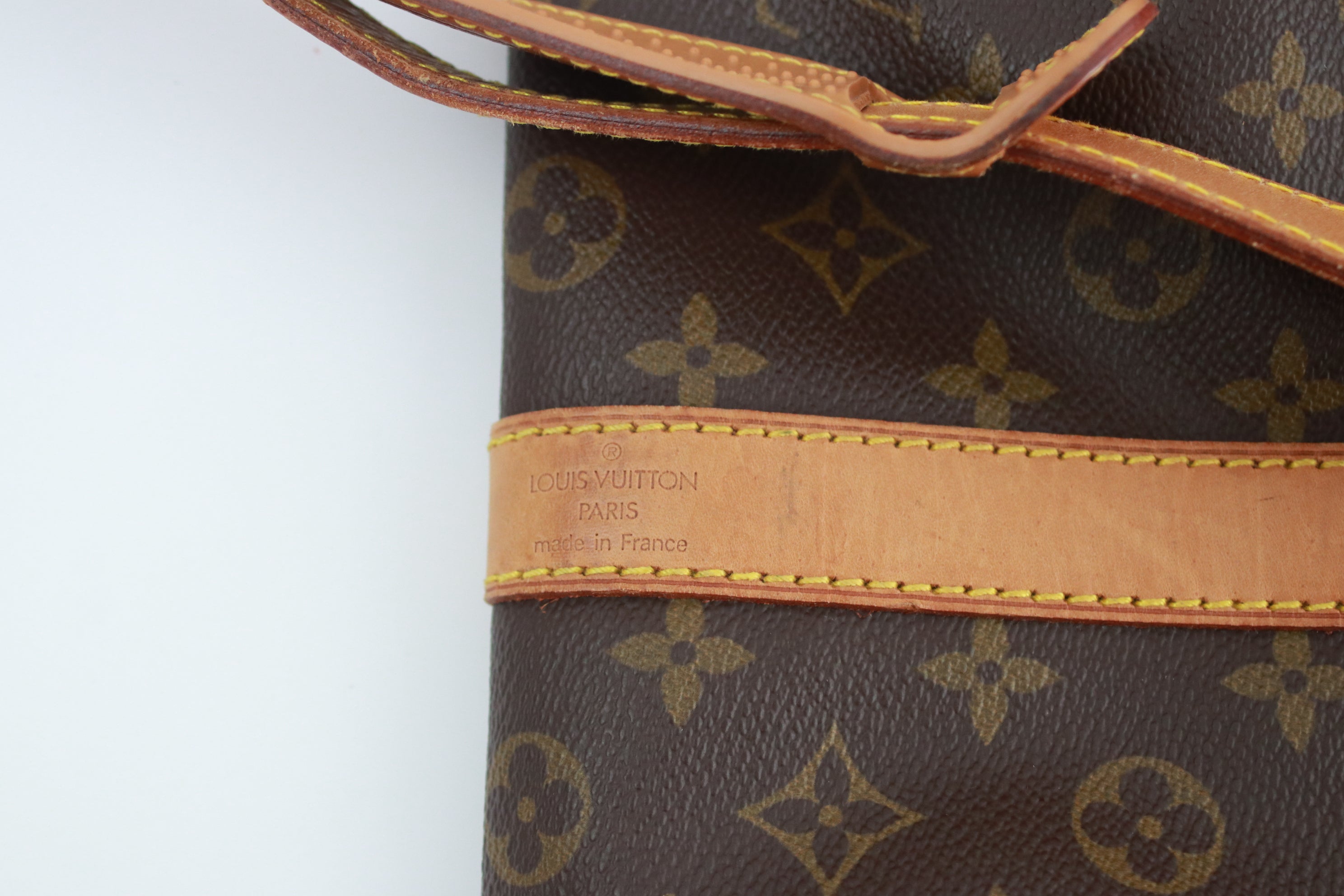 Louis Vuitton Keepall Bandouliere 50 unisex Boston bag M53271 Rainbow  Plastic ref.210024 - Joli Closet
