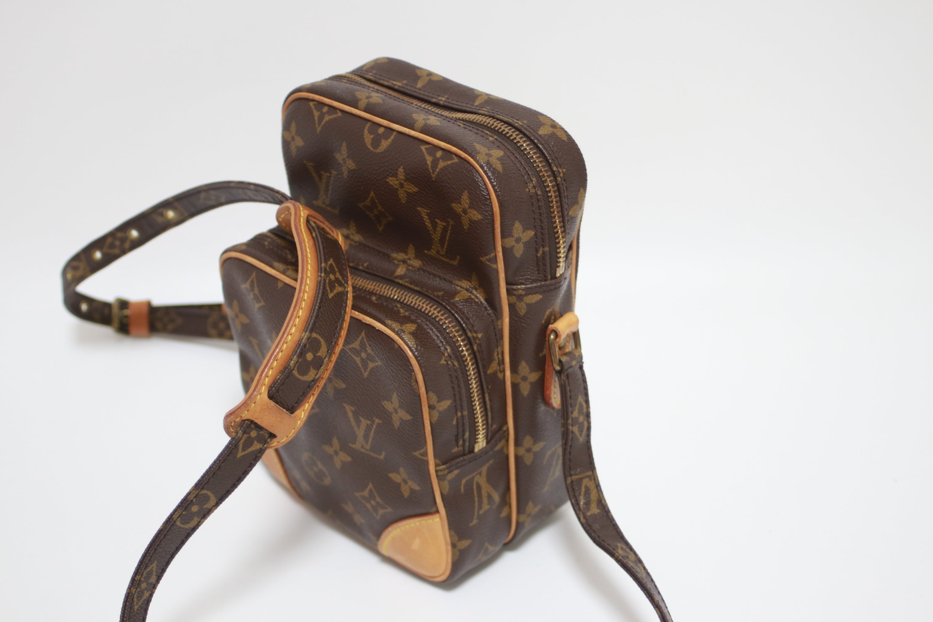 Louis Vuitton Amazone Shoulder Bag Used