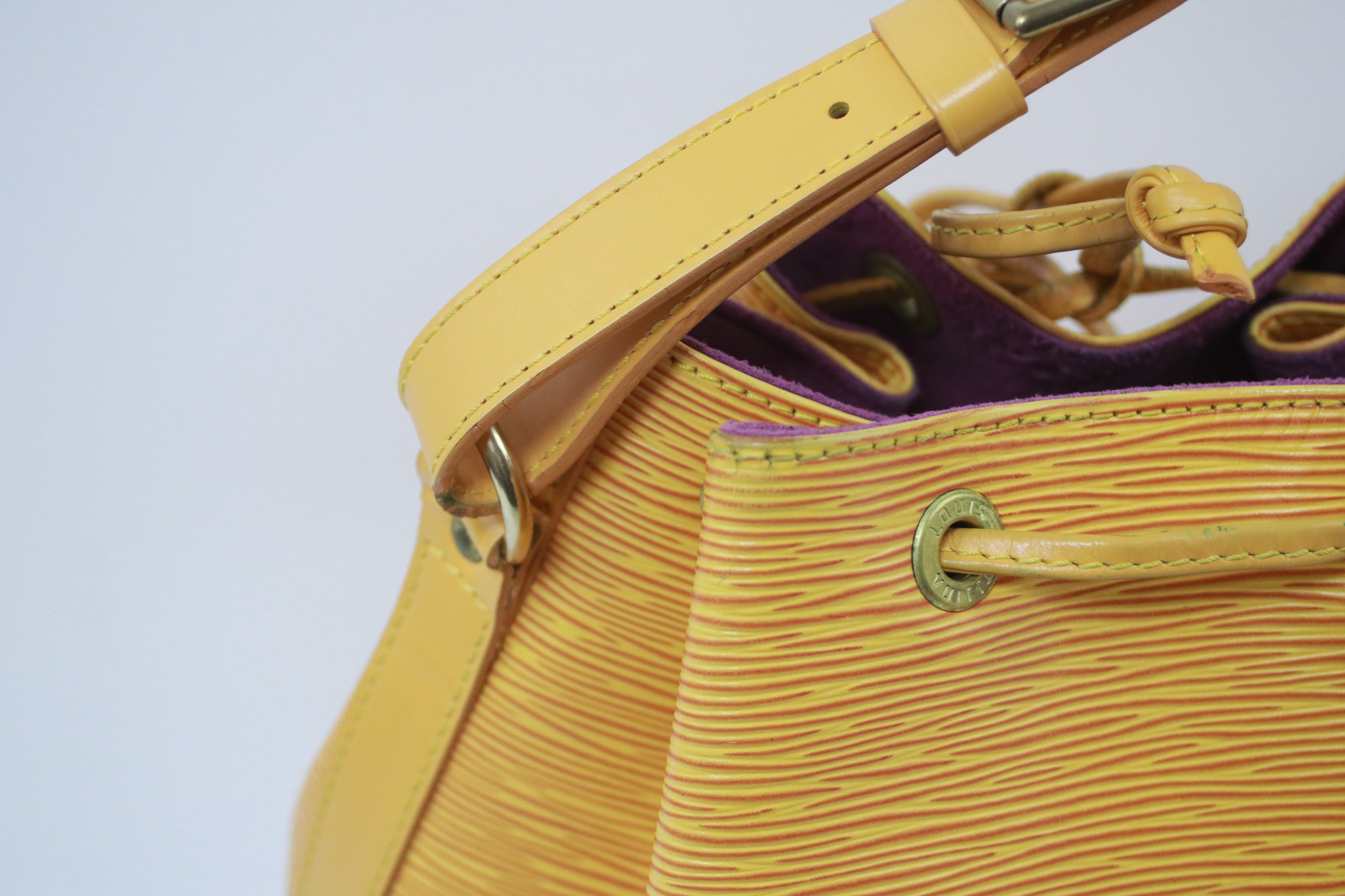 Louis Vuitton Noe GM Epi Yellow Shoulder Bag Used (6961)