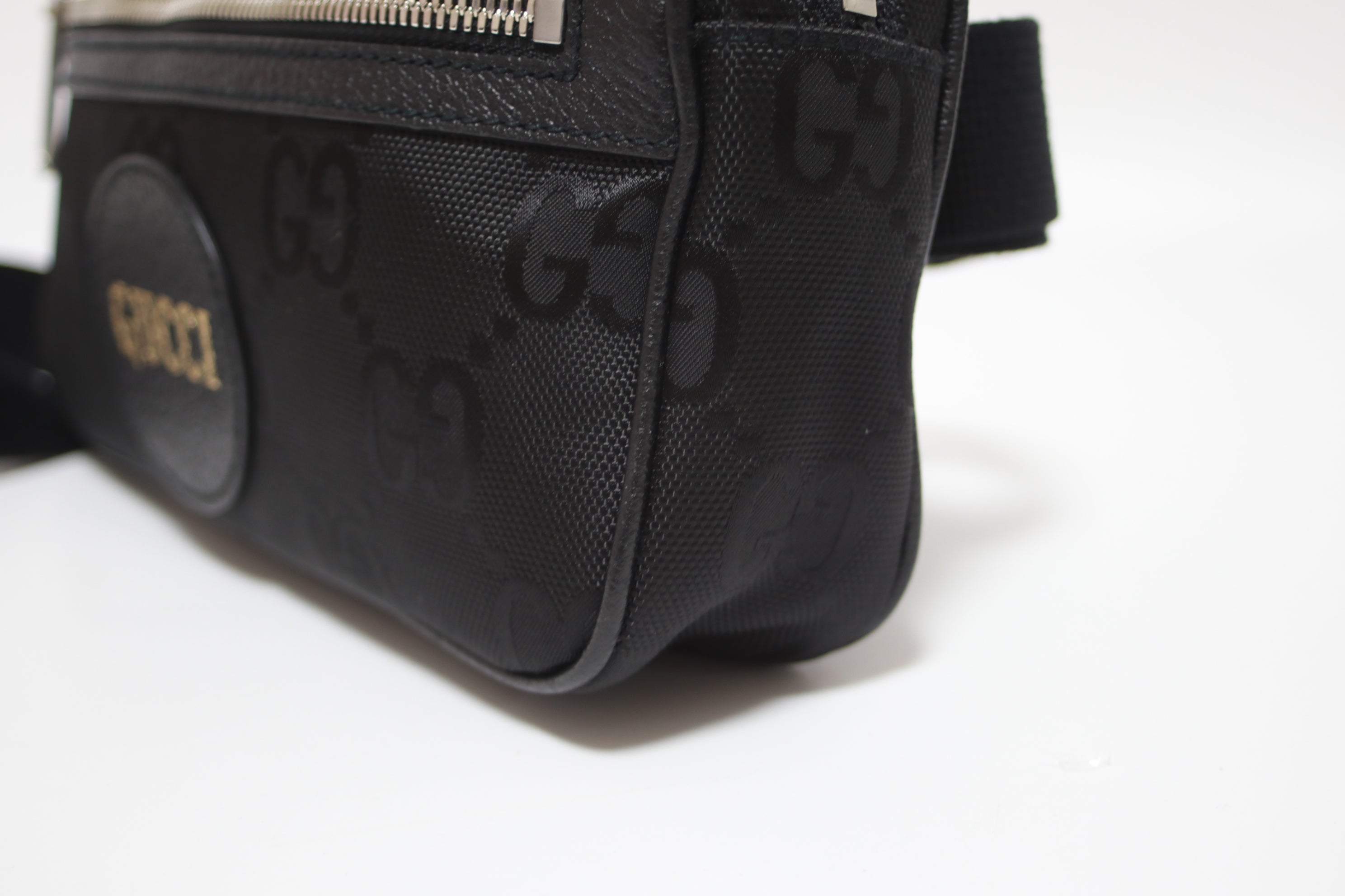 Gucci Off The Grid Beltbag Black Used (7816)