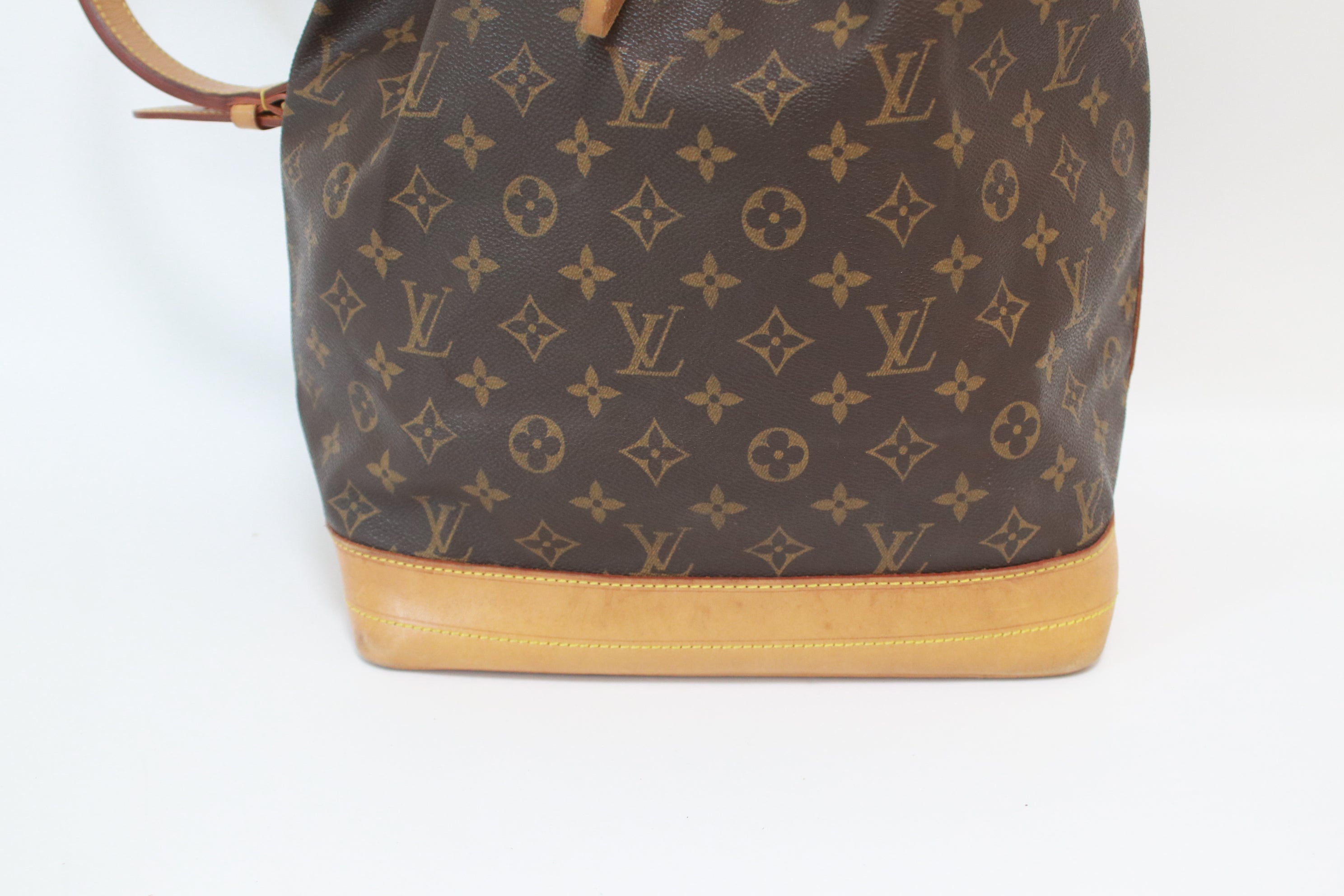 Louis Vuitton Noe GM Shoulder Bag Used (6922)