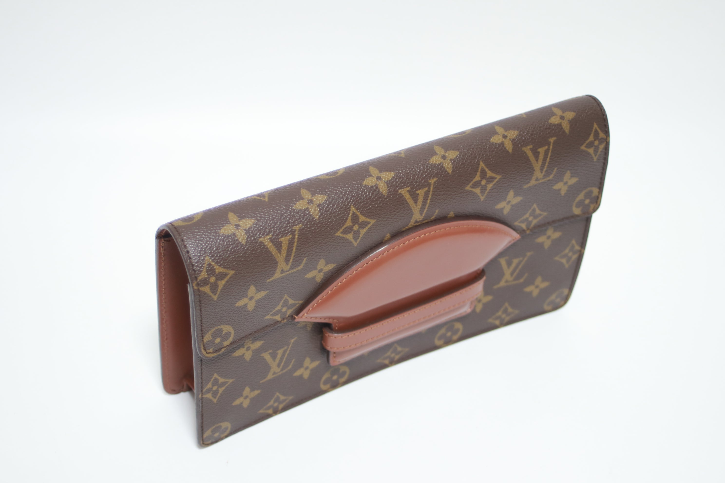 Louis Vuitton Chaillot Clutch Used (8033)