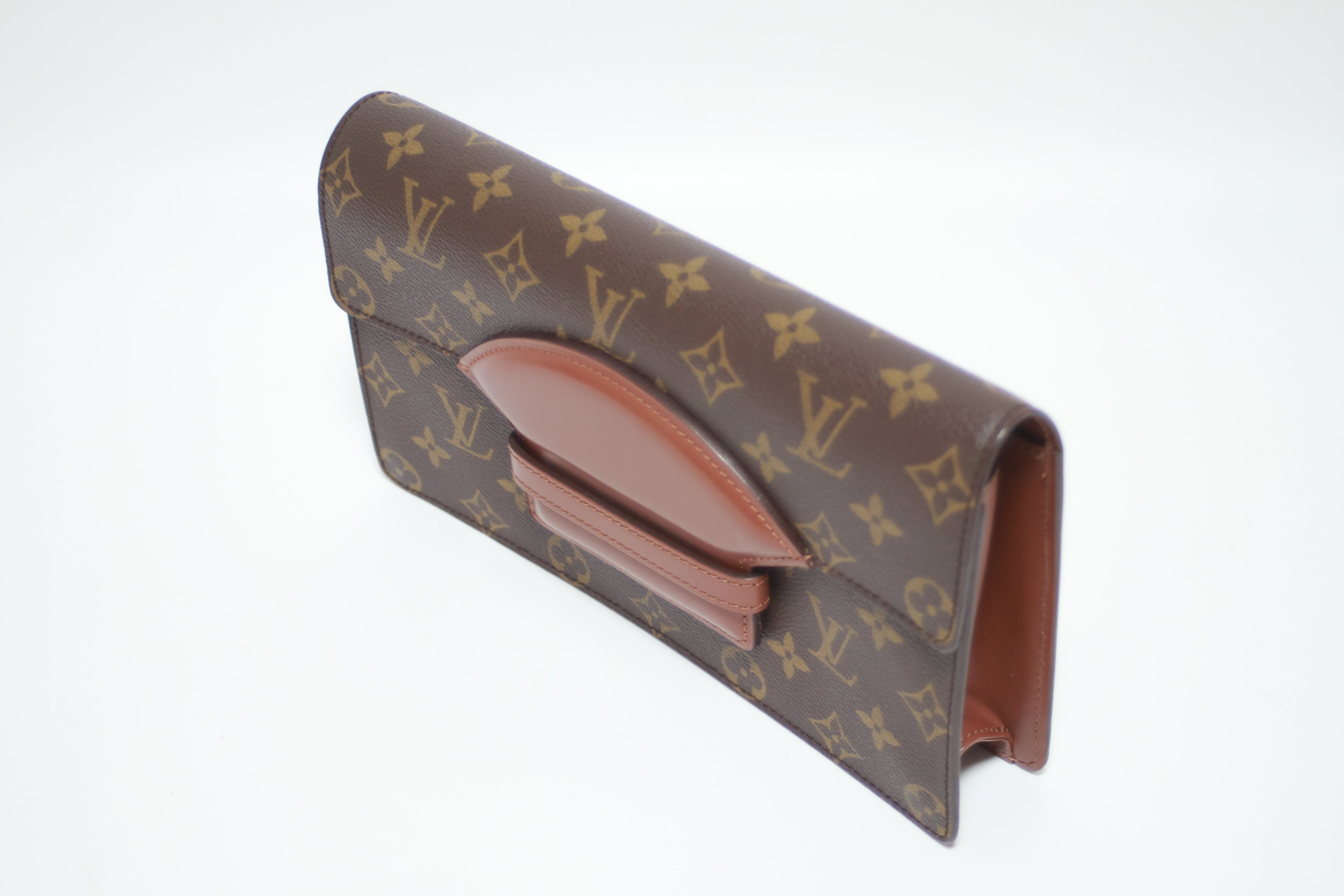 Louis Vuitton Chaillot Clutch Used (8033)